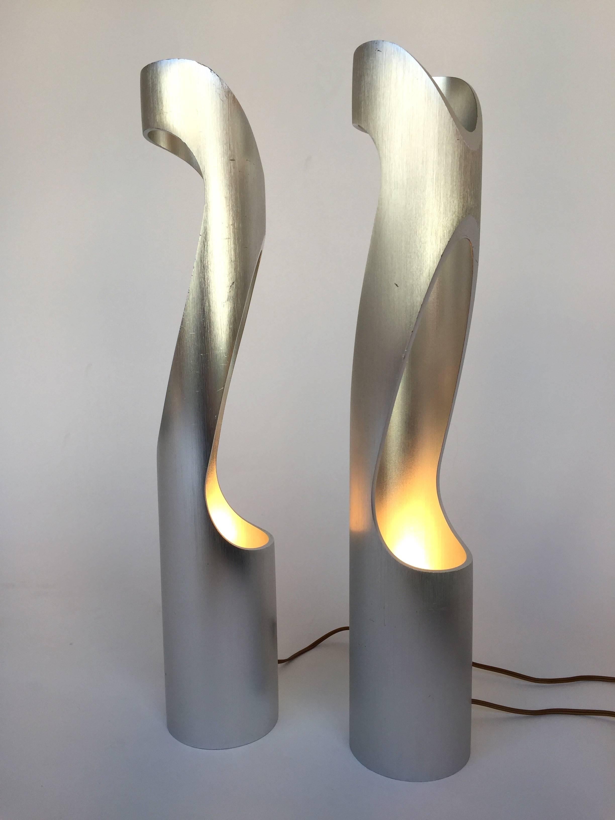 Pair of Lamps Sculpture, 1970s, Italy In Good Condition In SAINT-OUEN, FR
