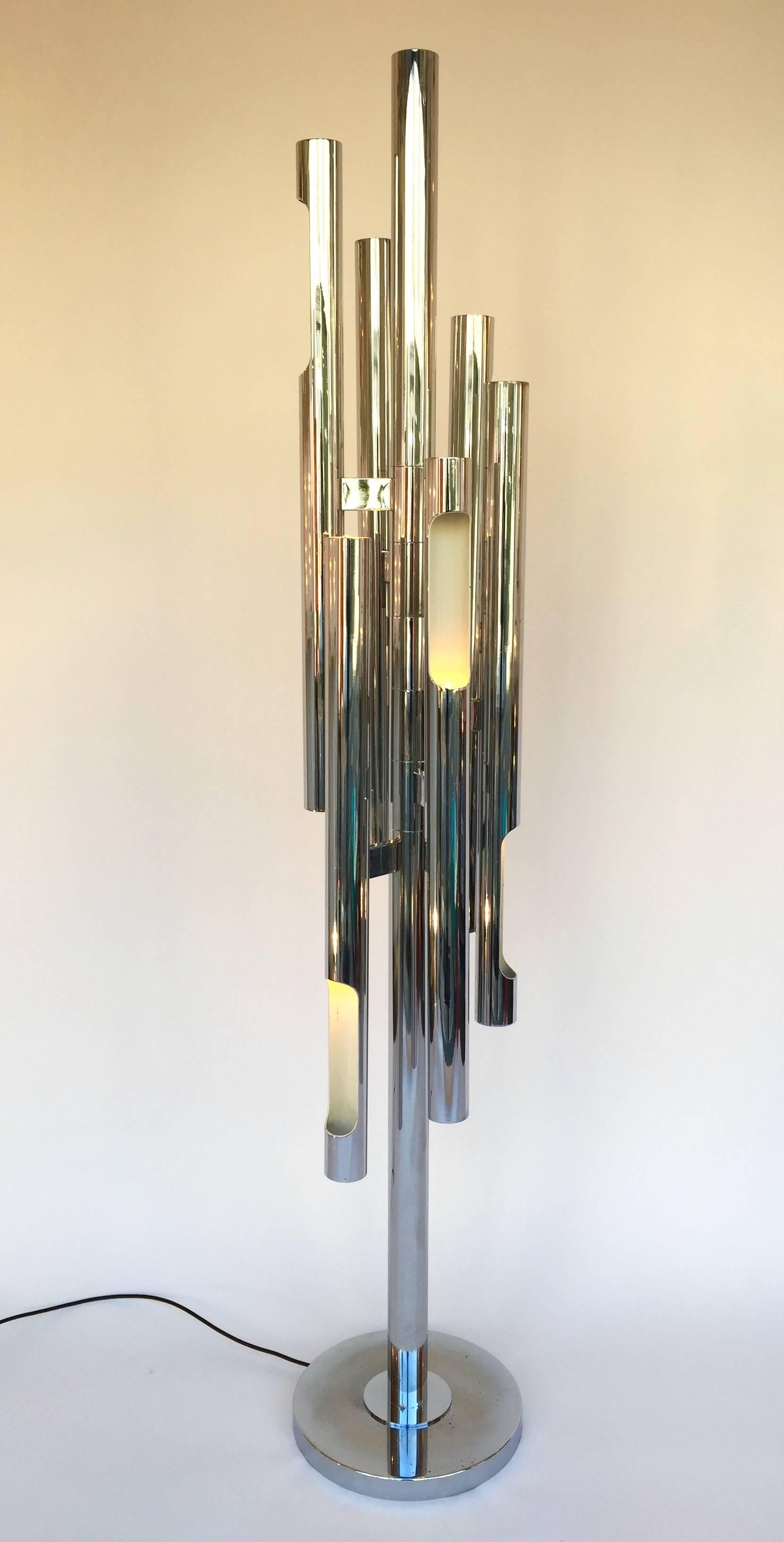 Uncommon late Mid-Century Modern sculptural organ floor lamp by the designer Gaetano Sciolari. Metal chrome, inside tube lacquered. Double light switch, 14 lights. Sciolari is a famous manufacturer of the 1970s and 1980s like Reggiani. Iconic