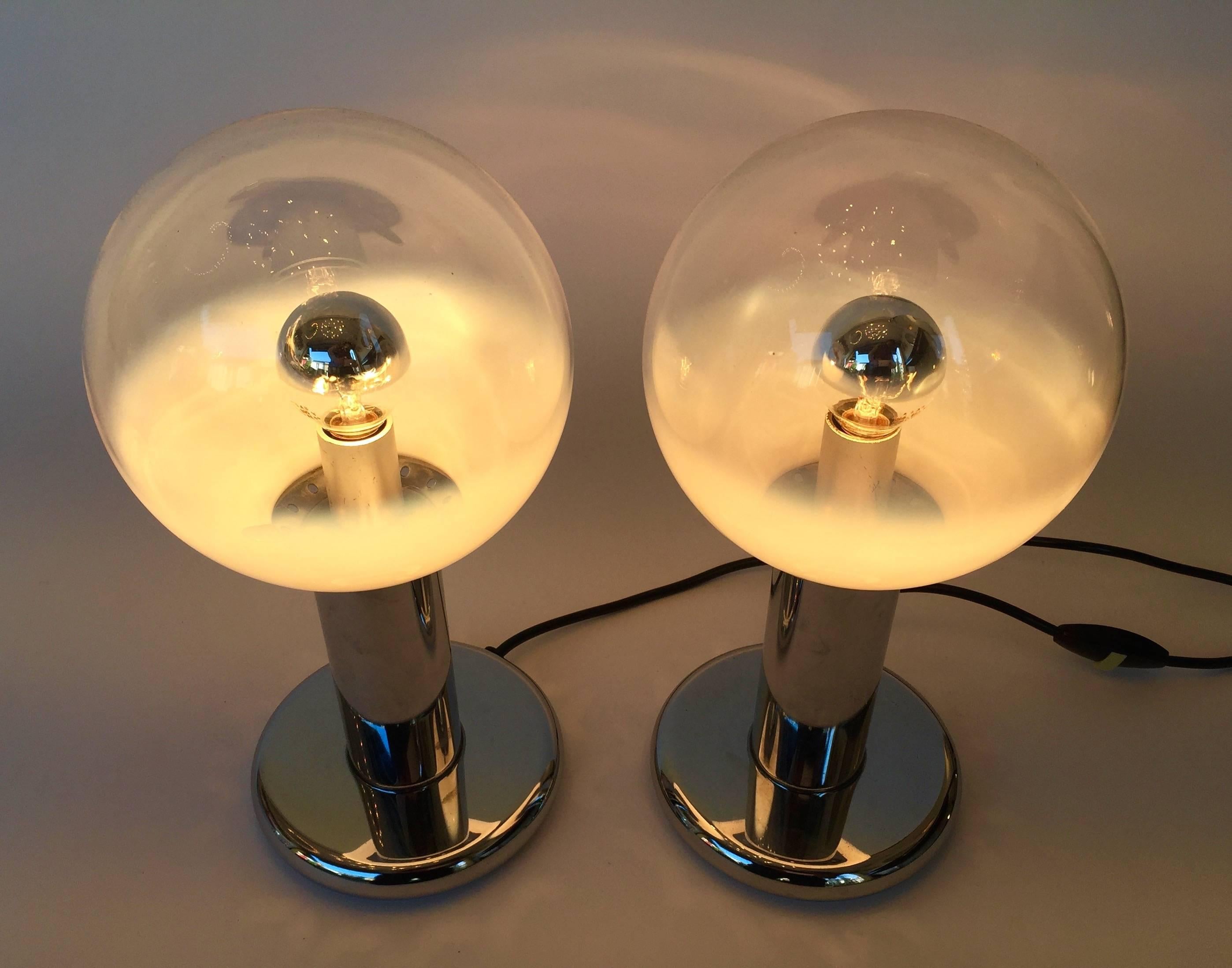 Pair of Lamps by Mazzega Murano, Italy, 1970s In Excellent Condition In SAINT-OUEN, FR