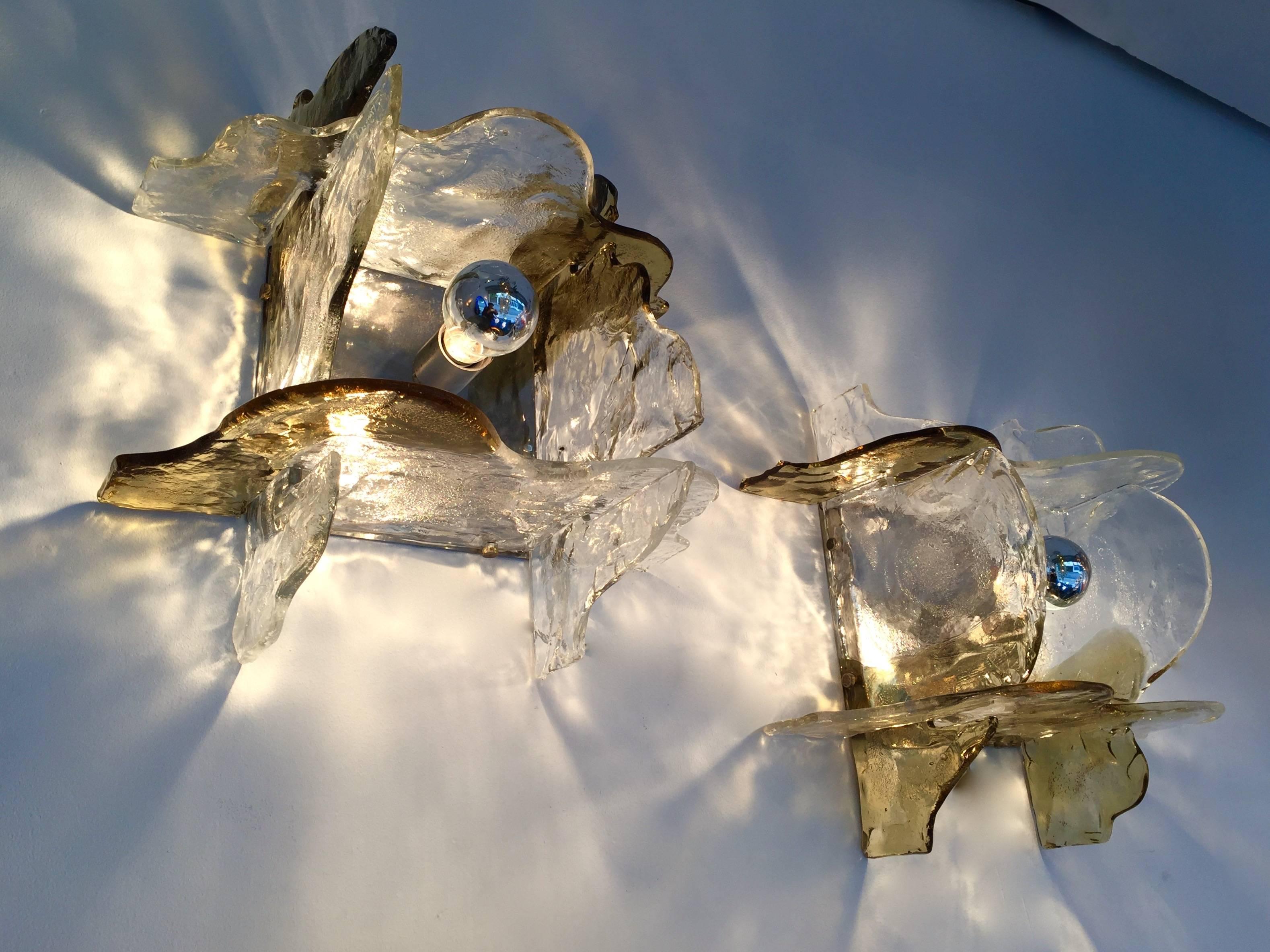 Pair of Sconces by Carlo Nason for Mazzega Murano, Italy, 1970s In Excellent Condition In SAINT-OUEN, FR