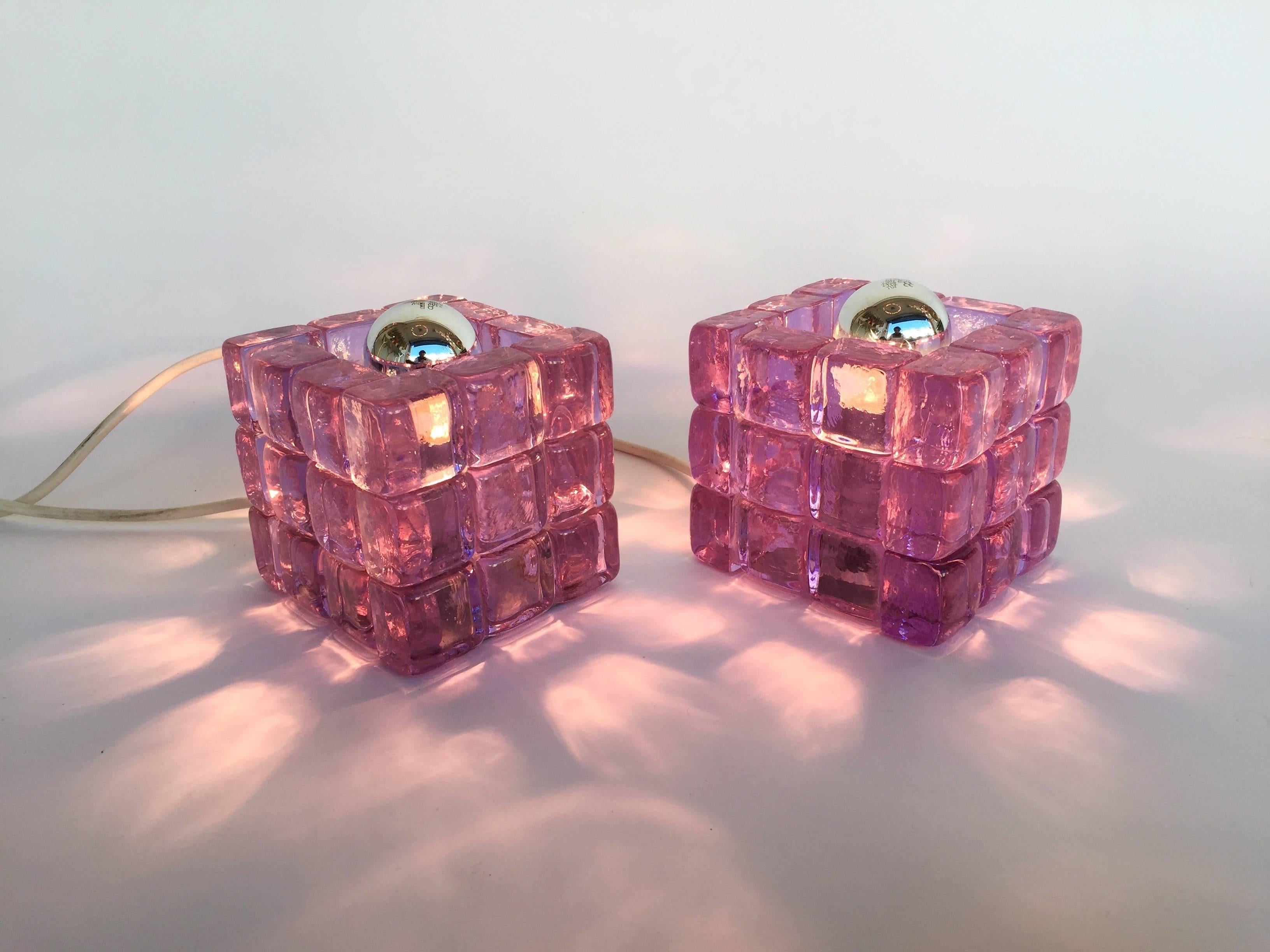 Pair of Cube Lamps by Poliarte, Italy, 1970s In Excellent Condition In SAINT-OUEN, FR