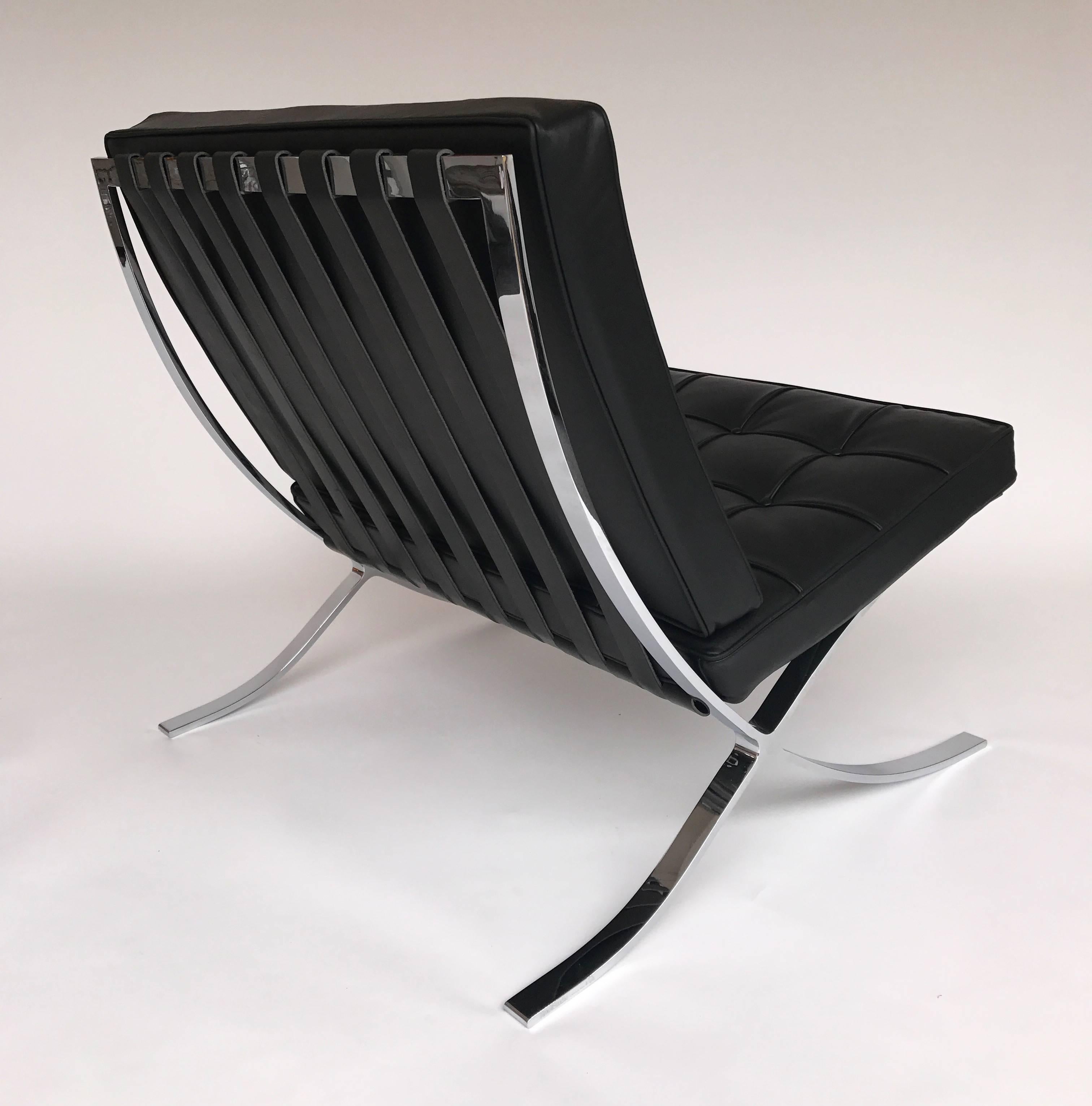 20th Century Pair of Armchairs Barcelona Mies Van Der Rohe Knoll, Germany, 1929