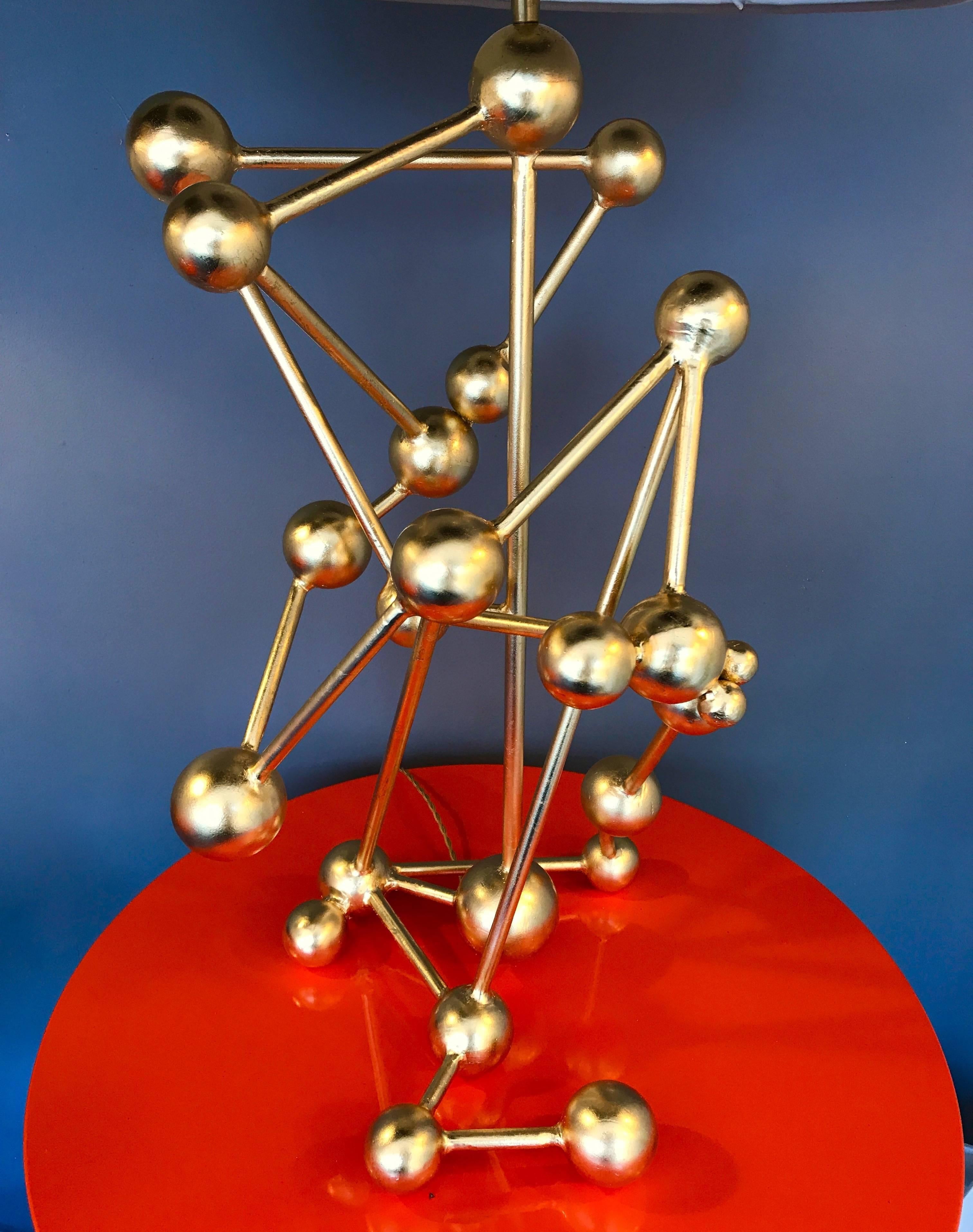 Zeitgenössische Lampen Atomic-Blattgold von Antonio Cagianelli, Italien im Angebot 1