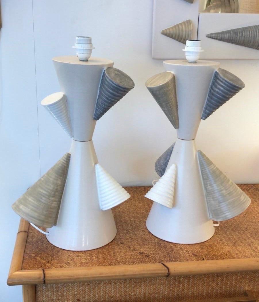 Contemporary Pair of Ceramic Cone Lamps by Antonio Cagianelli, Italy For Sale 1