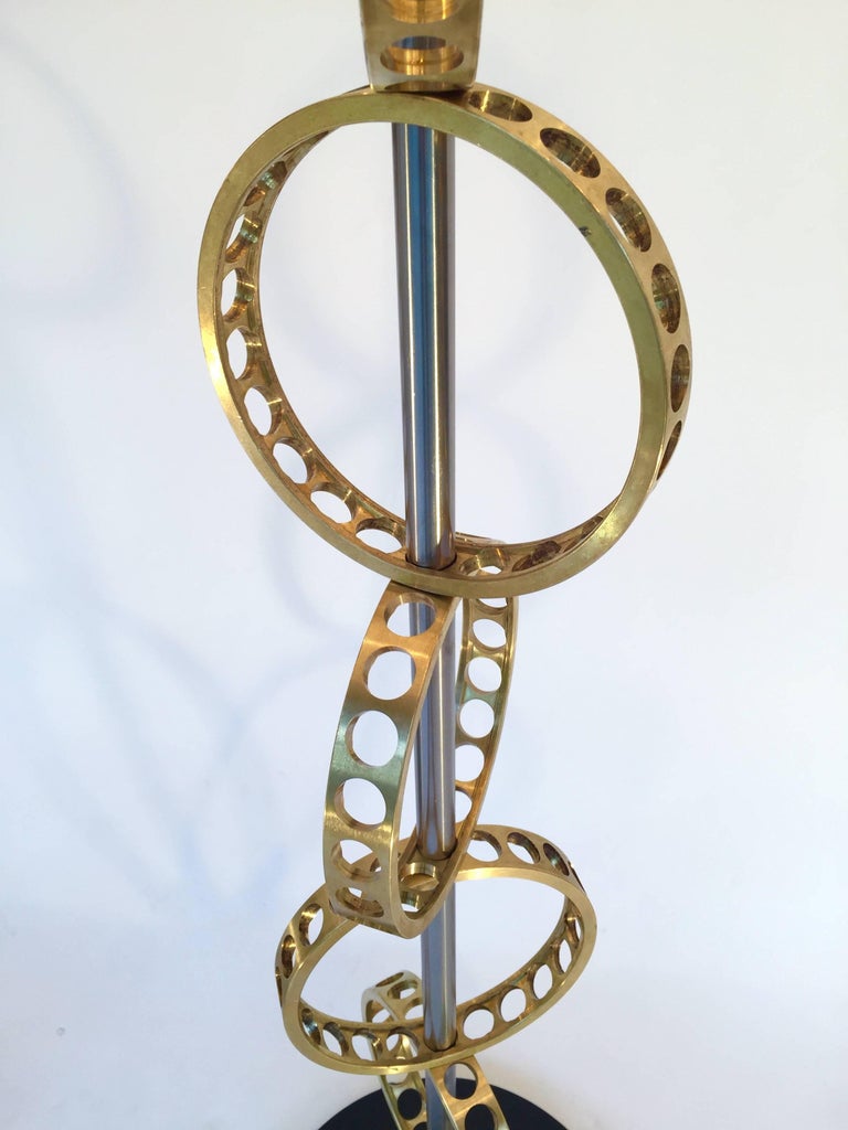 Contemporary Pair of Brass Circle Floor Lamp, France For Sale 4