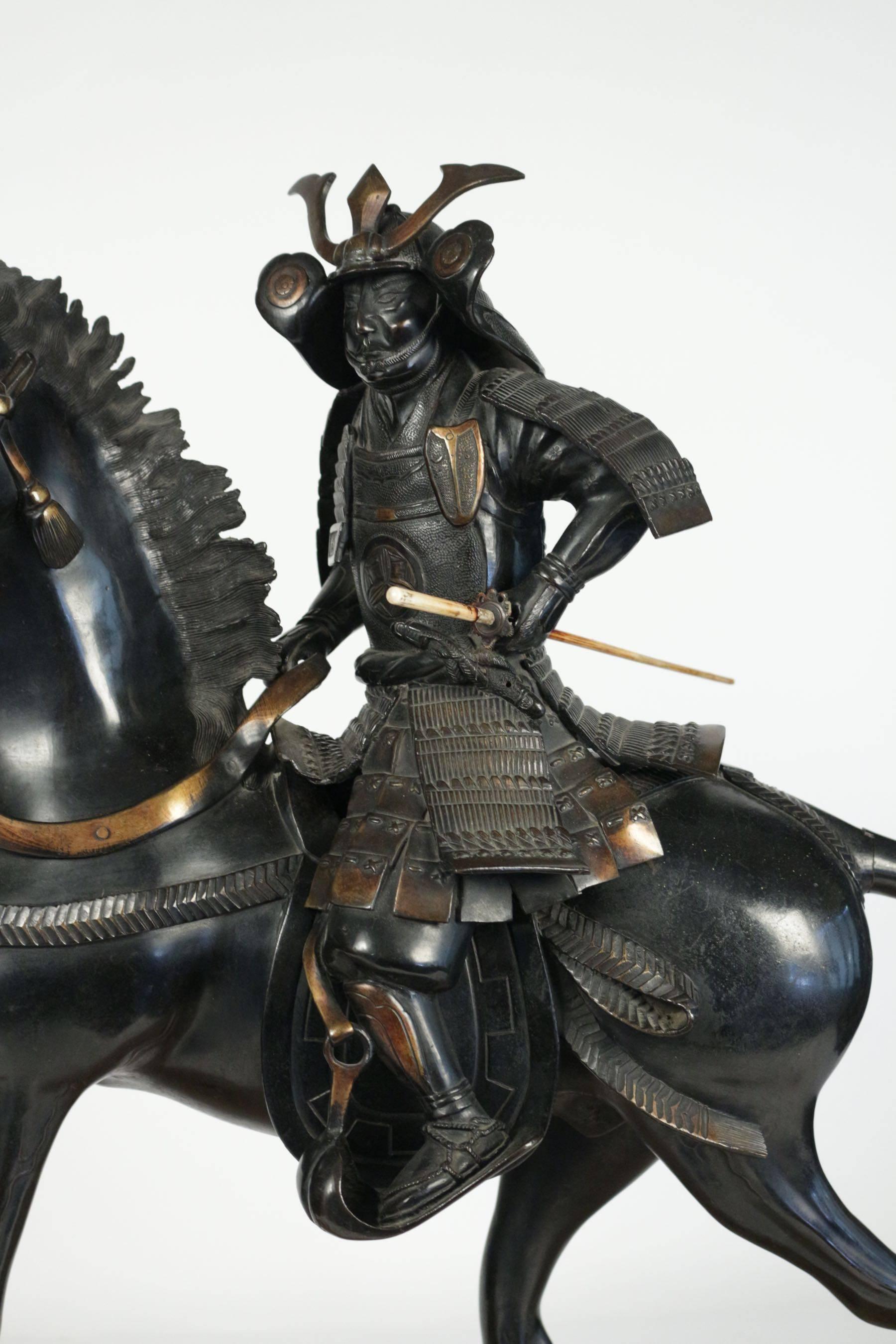 Samouraï on His Horse, circa 1900 In Good Condition For Sale In Saint-Ouen, FR