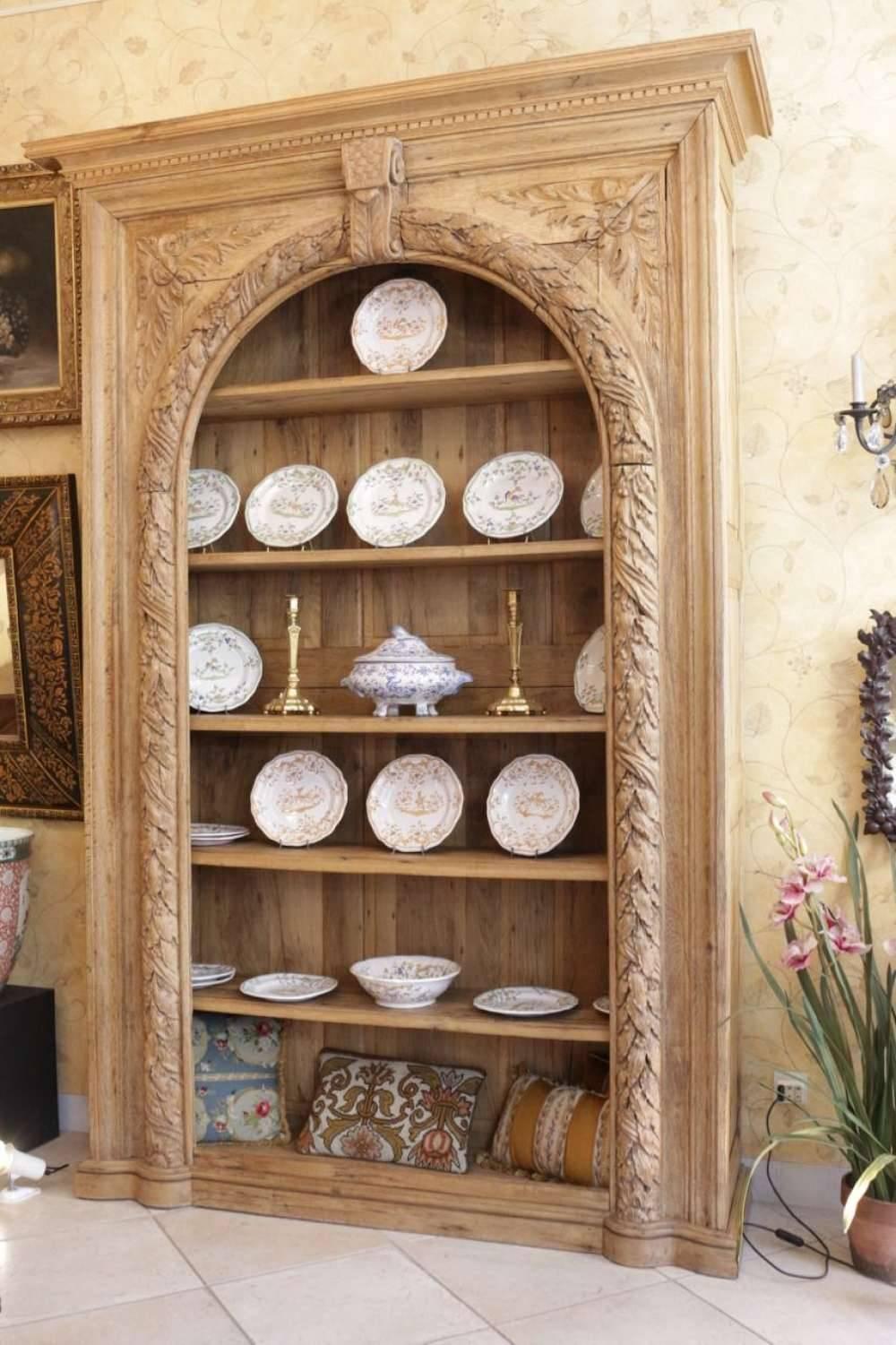 French, 18th Century, Oak Bibliotheque Book Case and Display Cabinet In Good Condition In Saint-Ouen, FR