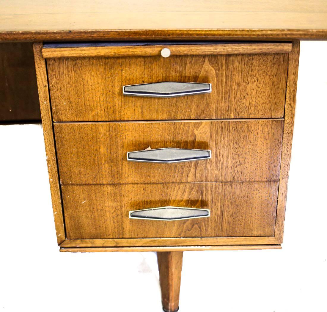 American Signature Line Executive Boomerang Desk by Monteverdi-Young For Sale