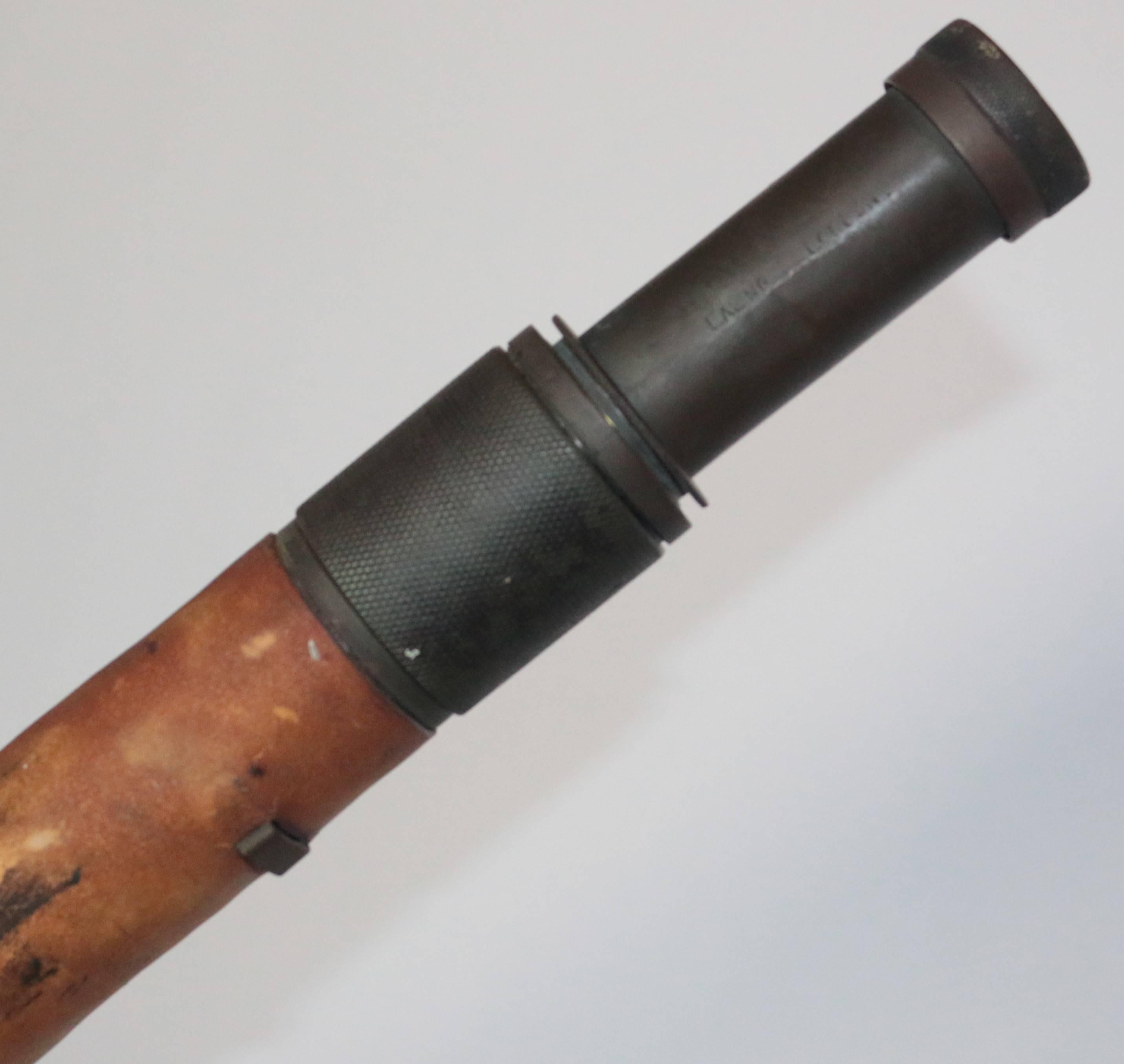 Vintage Brass and Leather Ottway London Telescope In Distressed Condition In Pasadena, CA