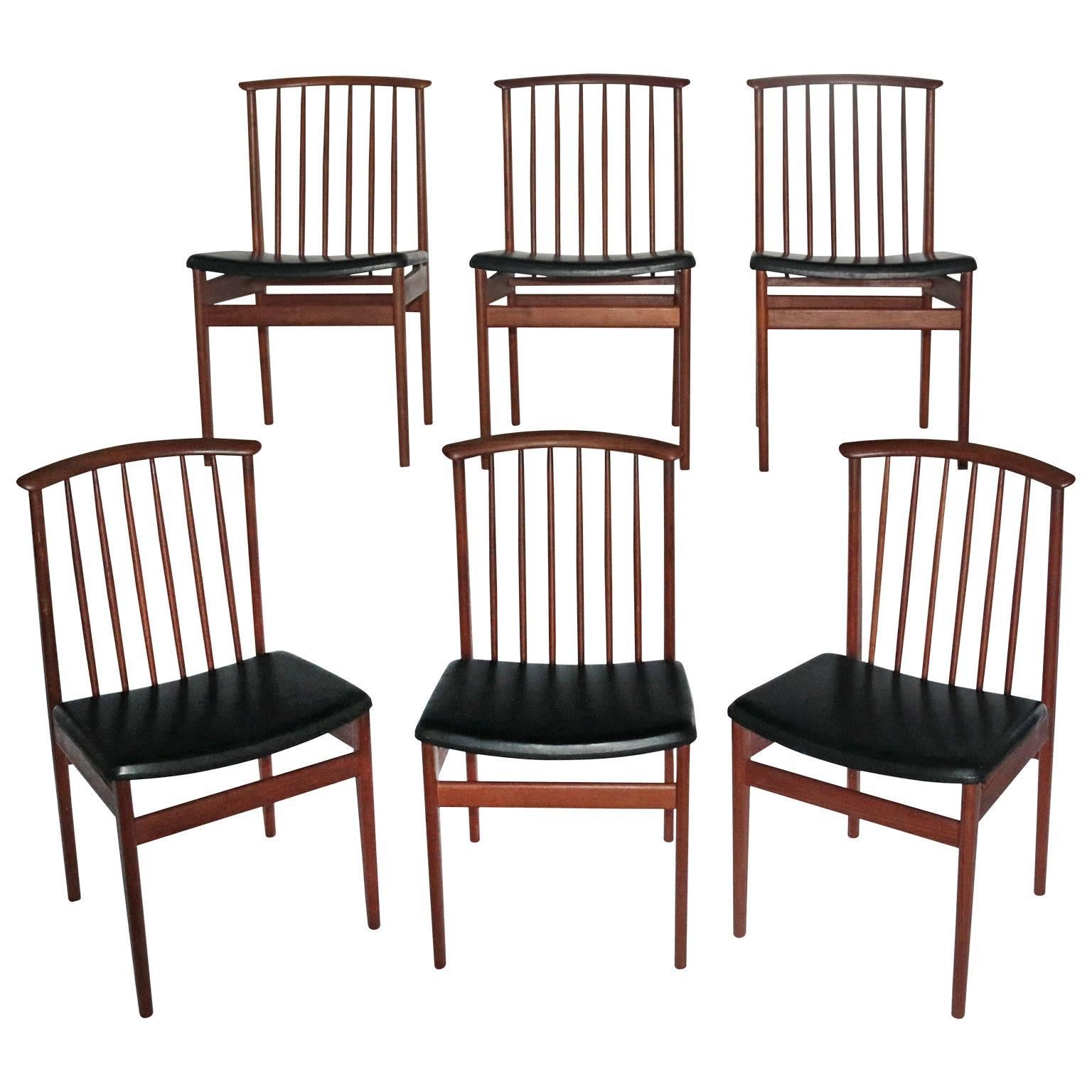 Scandinavian Set of Six Mid-Century Teak Dinning Chairs by DUX