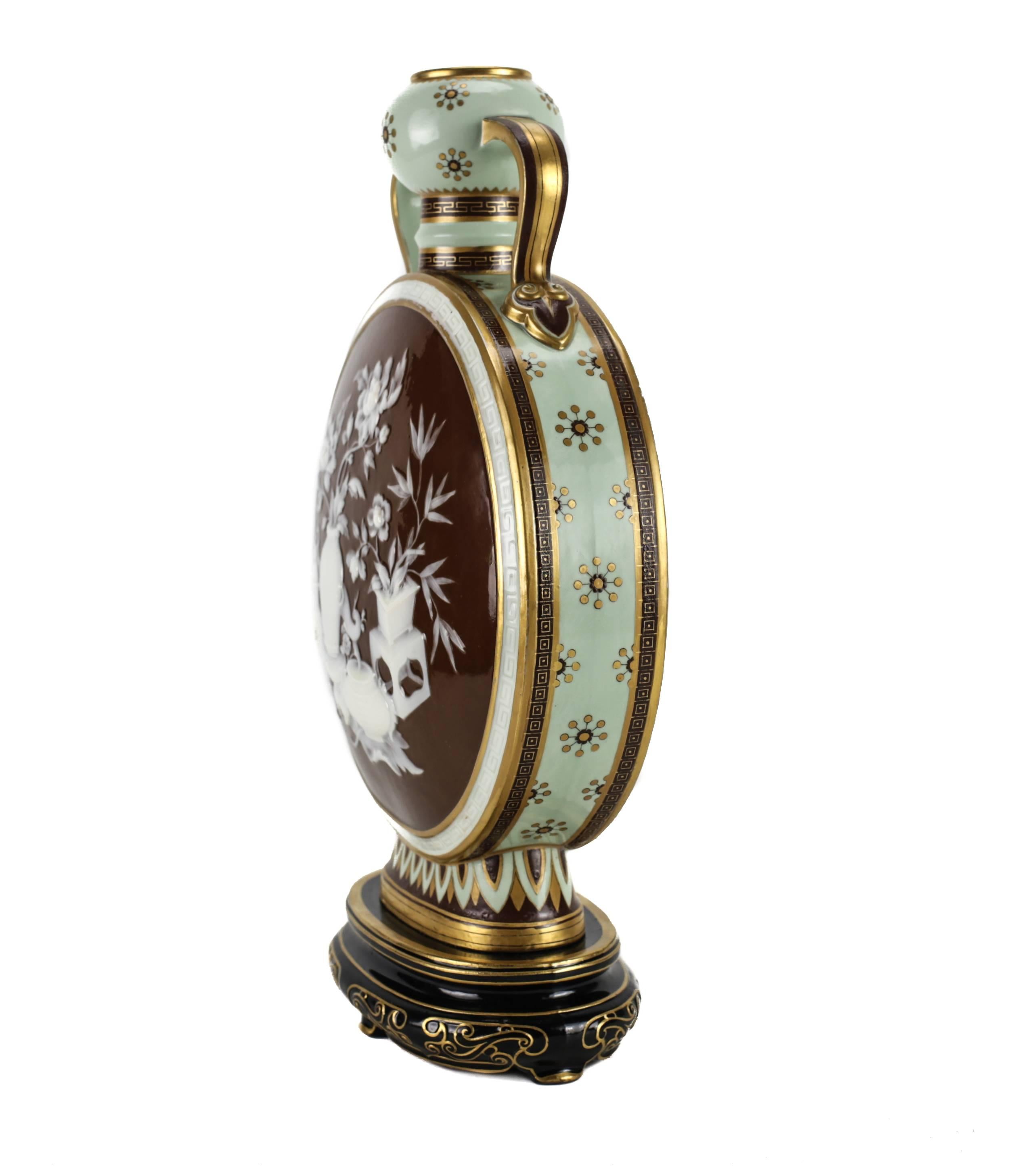 Pate-Sur-Pate Decorated Porcelain Moon Flask by Mintons, 1876 In Good Condition For Sale In Pasadena, CA
