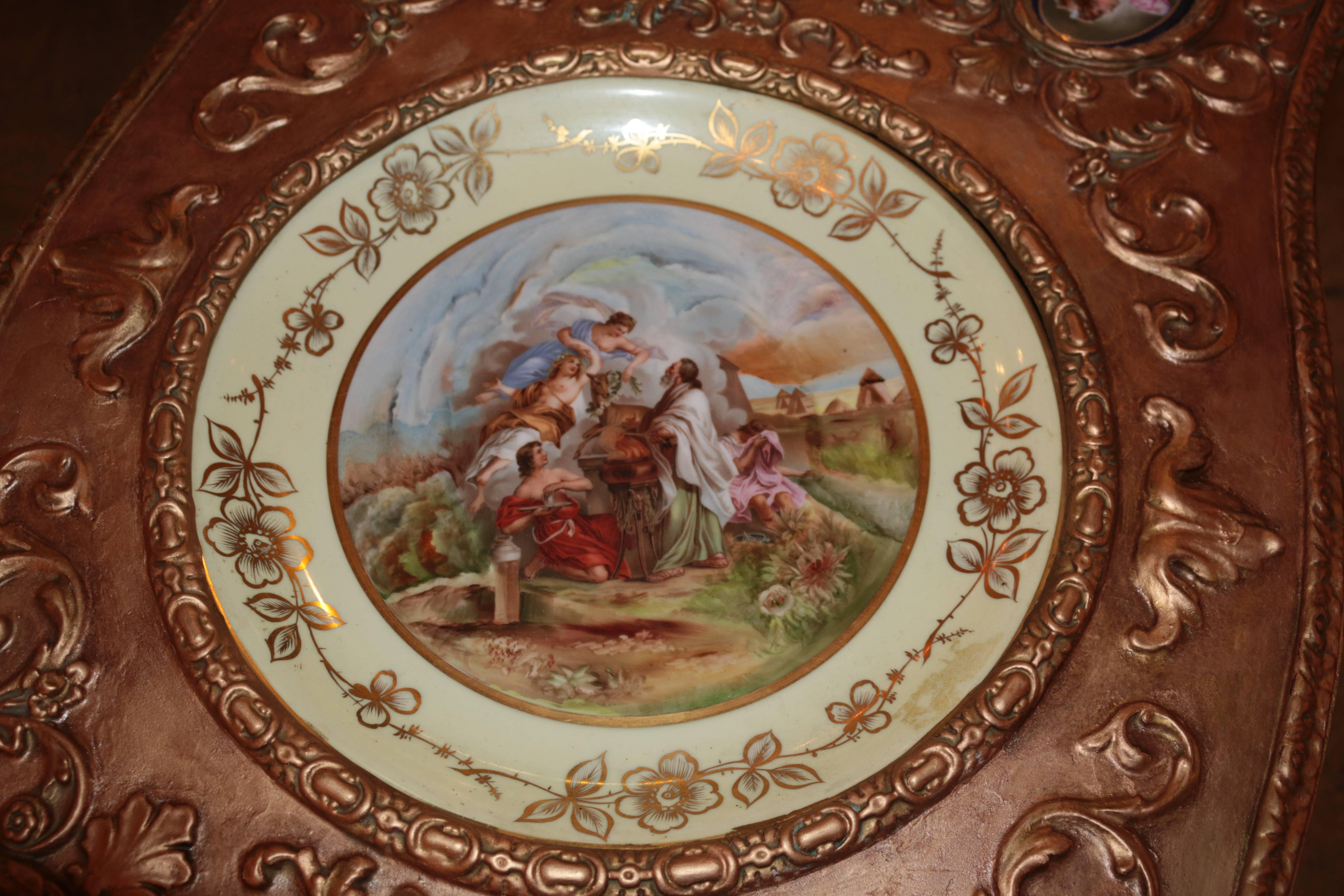 Louise the XV Style Six Serves Plaque-Gilt with One Plate, End Table 1
