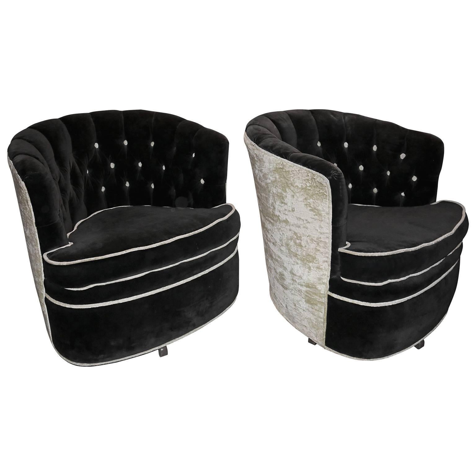 This set of swivel club chairs is made for comfort. Pair of Pouf Club chairs. Black velvet with white outlining and white/beige velvet buttons. The back is also made of a white/beige velvet fabric. This fabric is soft and comfortable.

Seat height