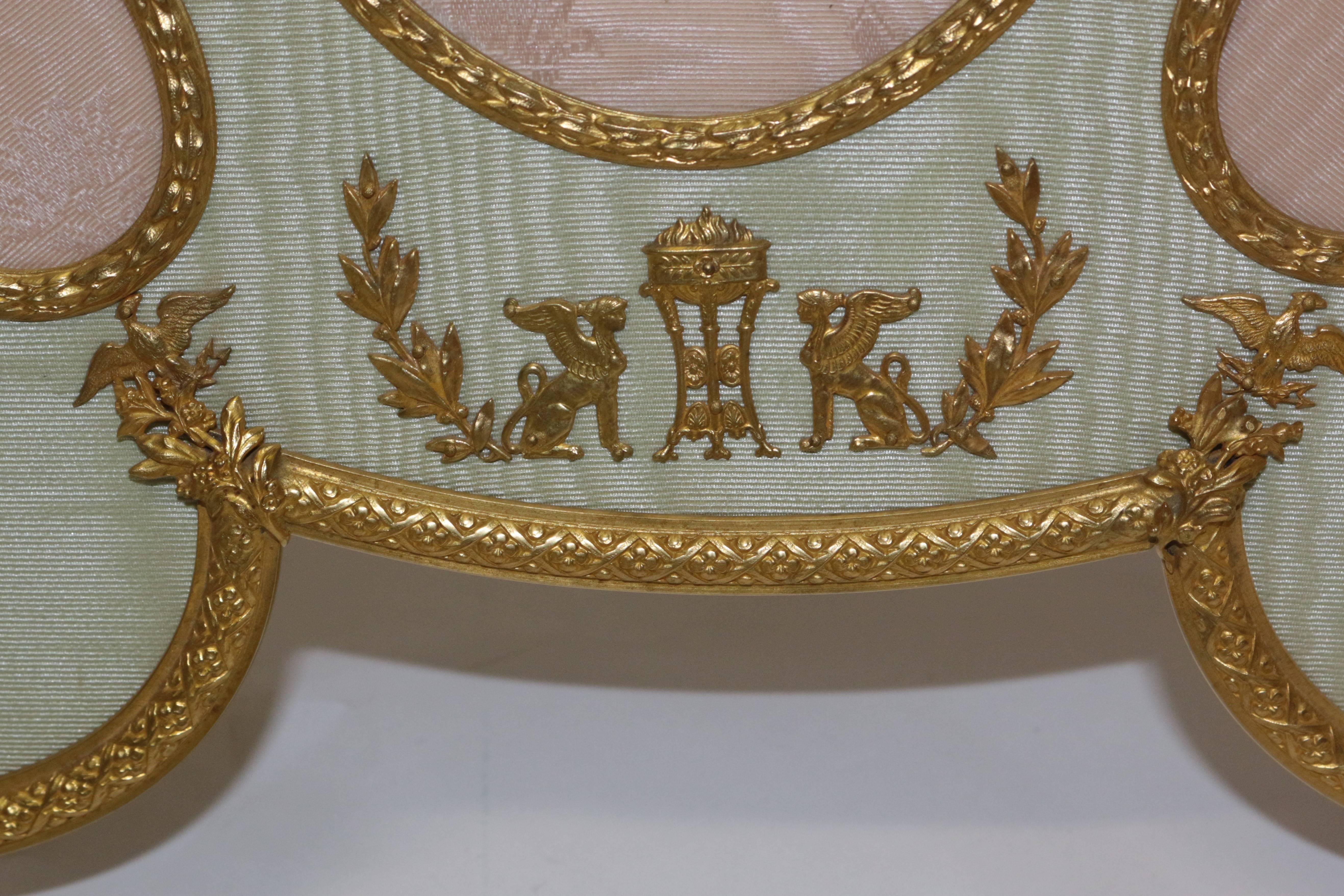19th Century French Ormolu Bronze Picture Frame In Excellent Condition In Pasadena, CA