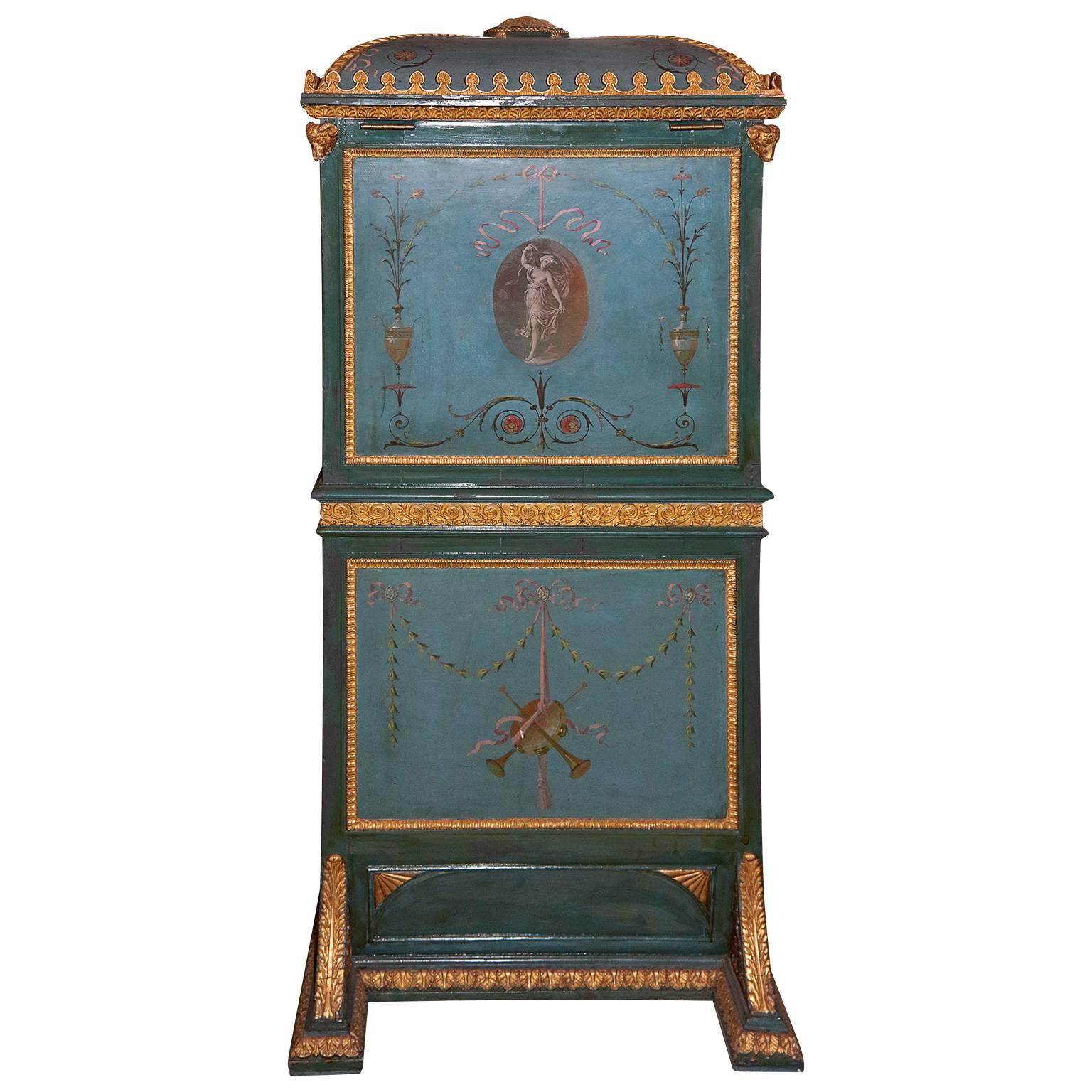 Hand-Carved 19th Century Venetian Giltwood Hand-Painted Sedan Chair