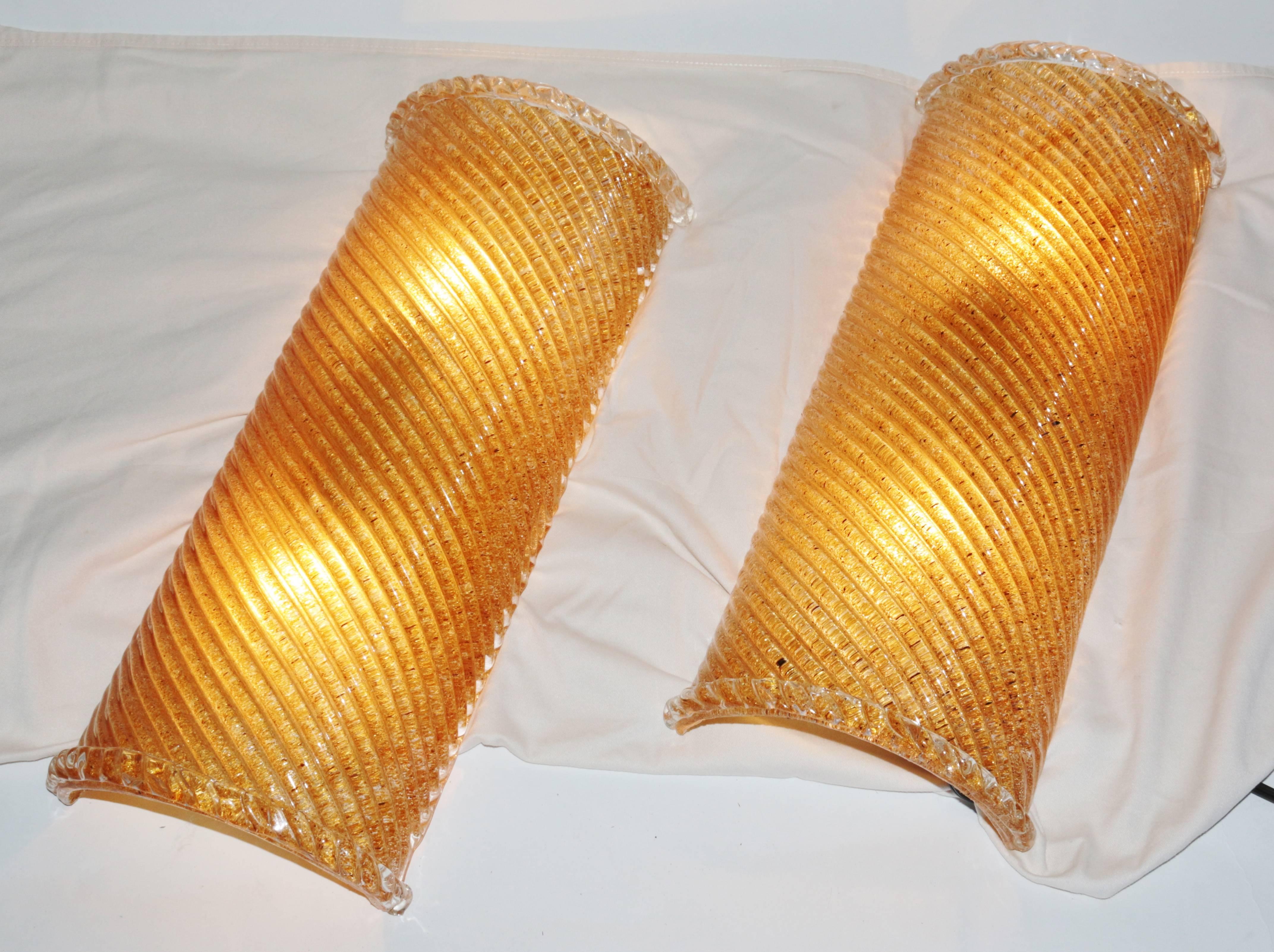 Pair of Crescent Murano Hanging Wall Sconces with Gold Clusters 2