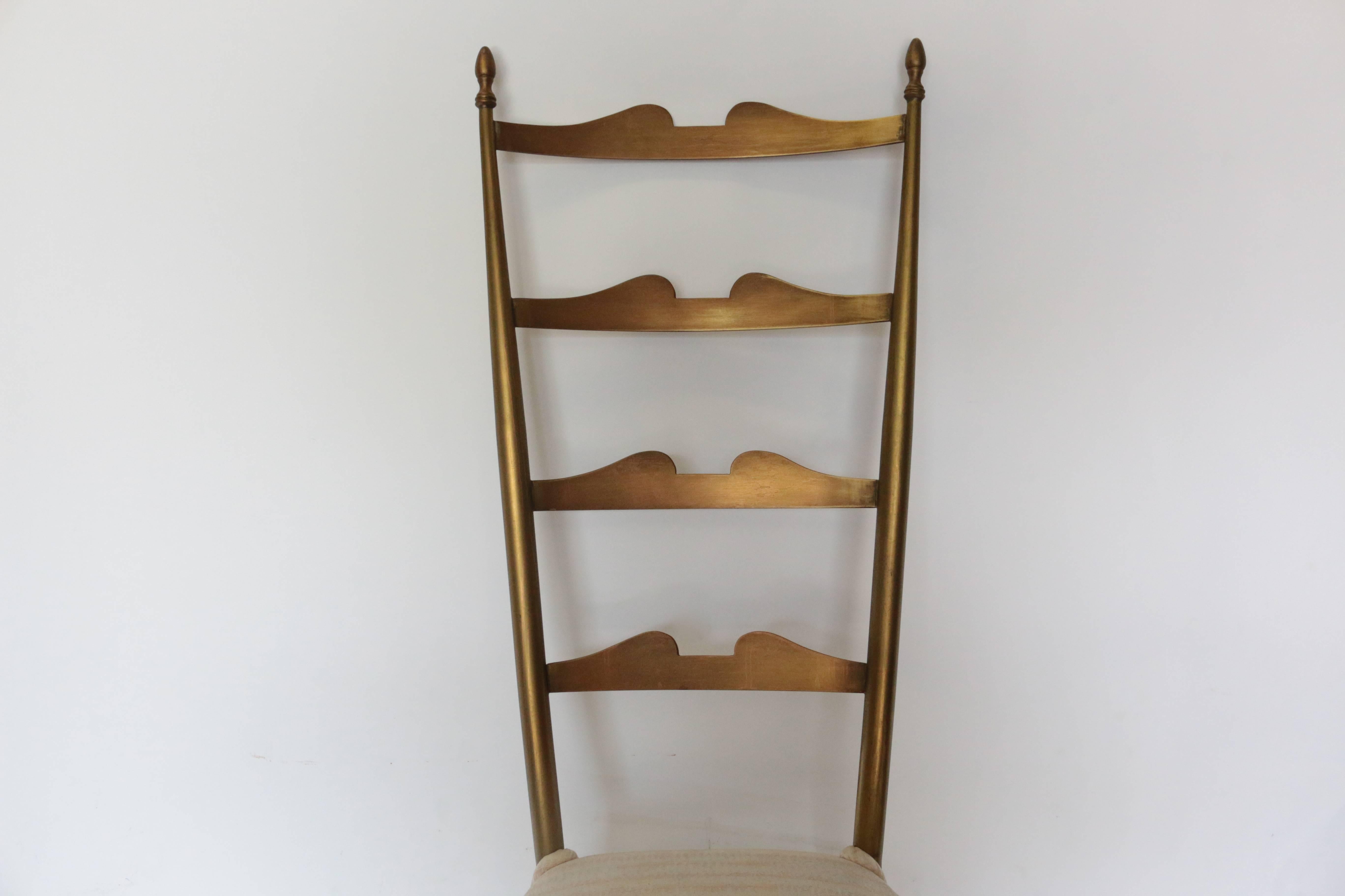Italian Brass Ladder Back Chiavari Chair In Excellent Condition In Pasadena, CA