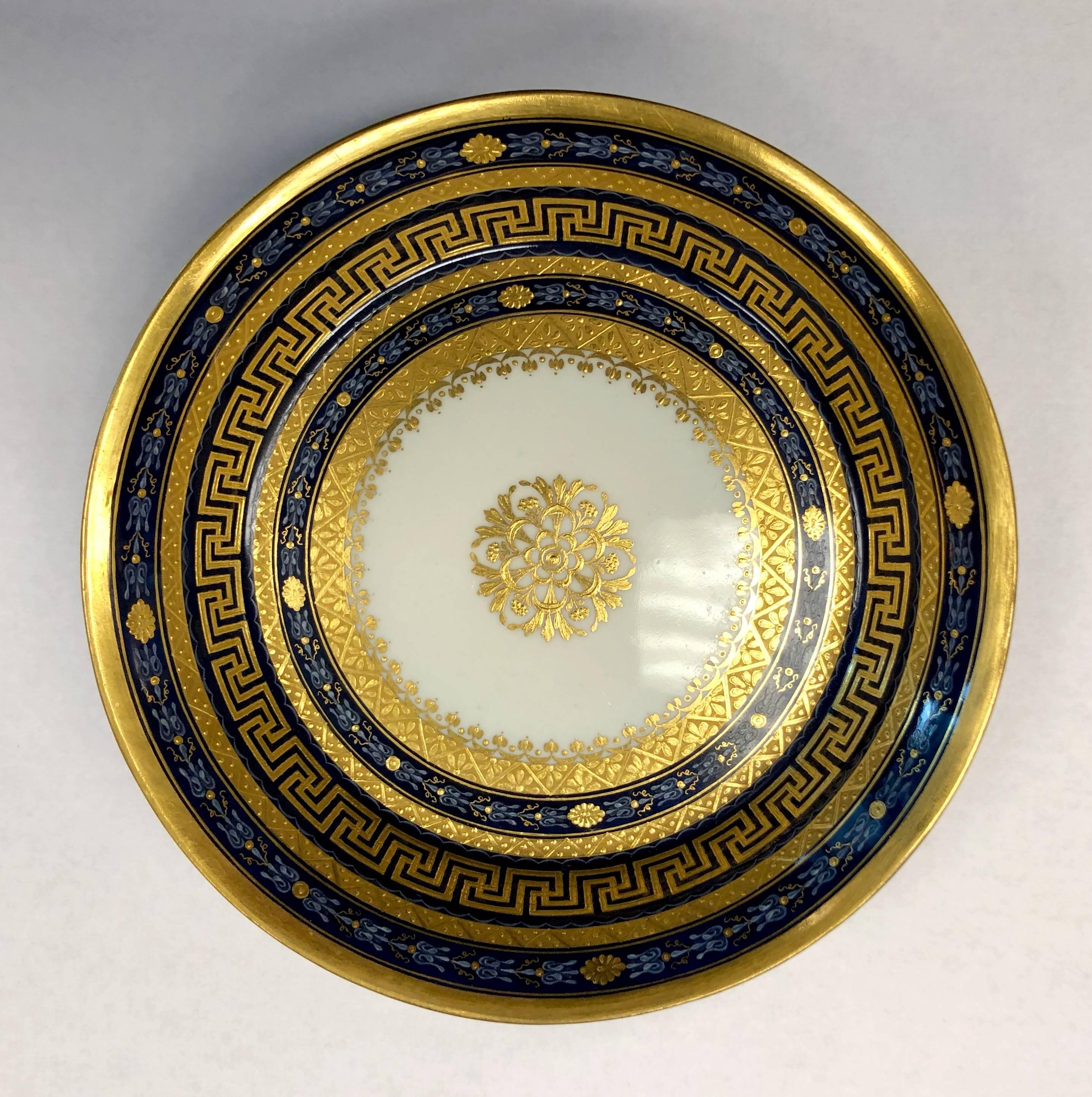 18th Century Vienna Porcelain Cup and Saucer For Sale 3