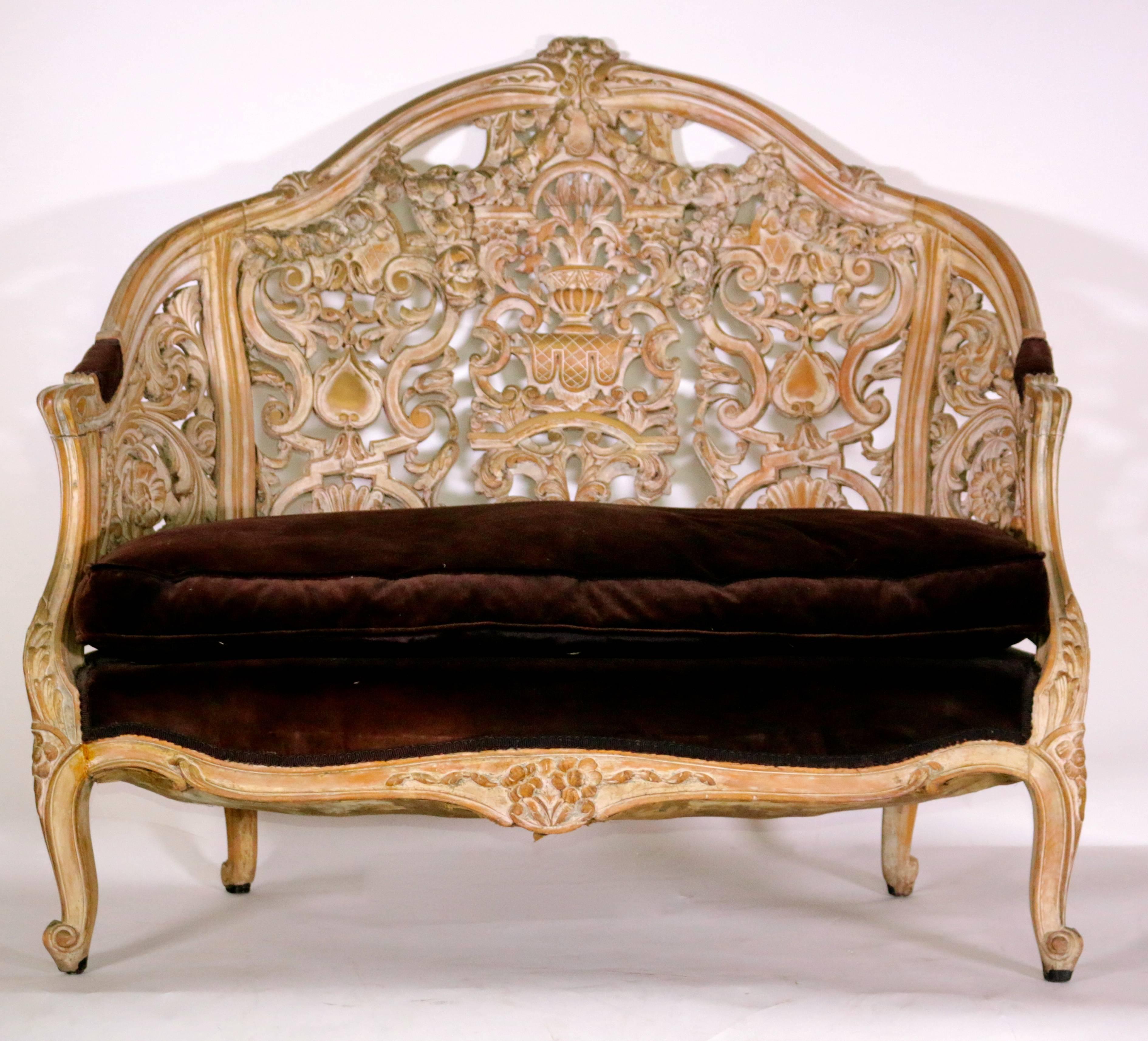 19th Century Italian Heavily Hand Carved Baroque Settee Sofa 5
