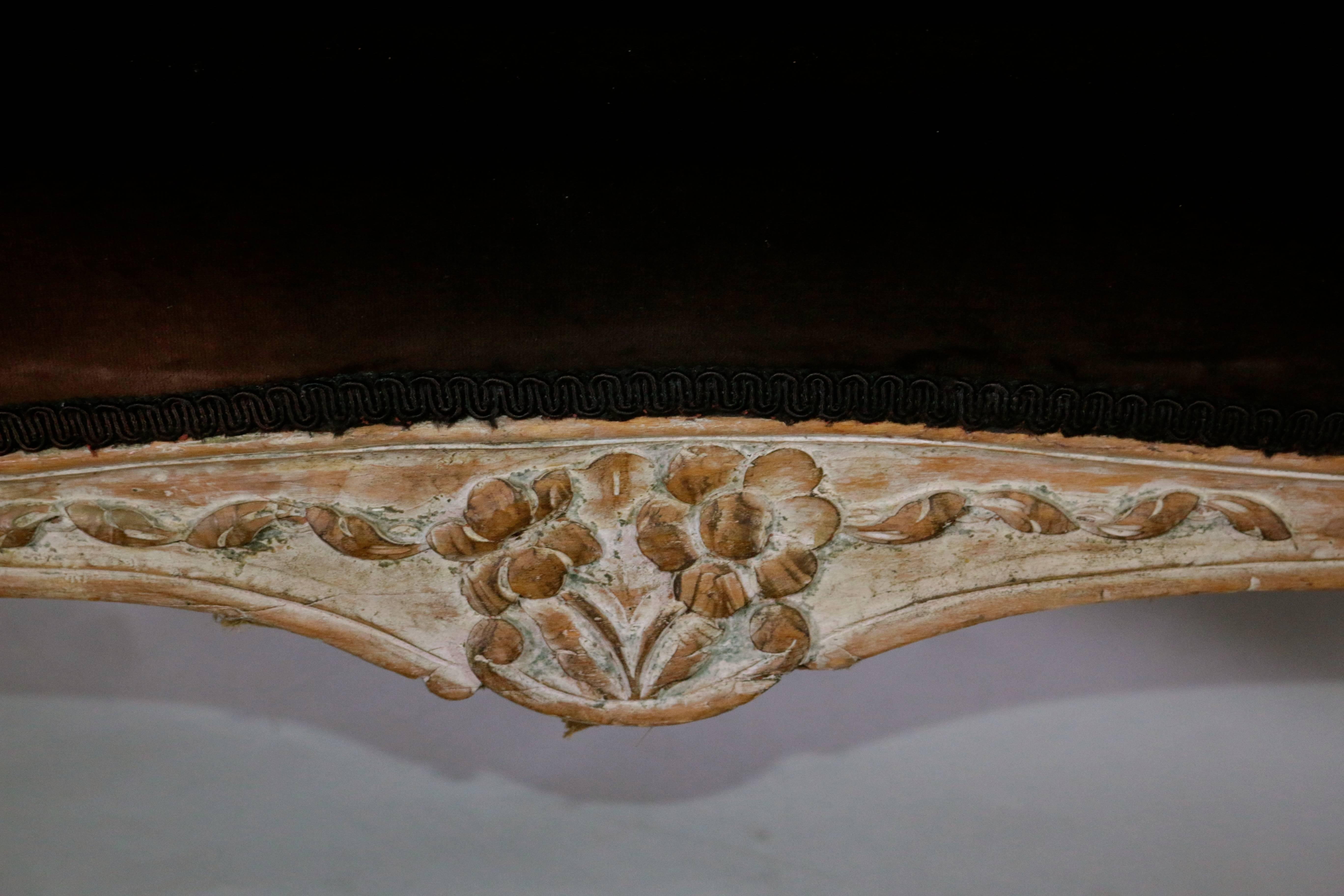 19th Century Italian Heavily Hand Carved Baroque Settee Sofa 6
