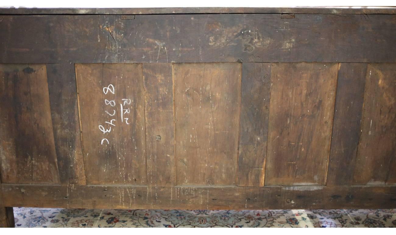 18th Century Italian Sideboard, Cabinet with Drawers, Original Hardware In Good Condition In Pasadena, CA