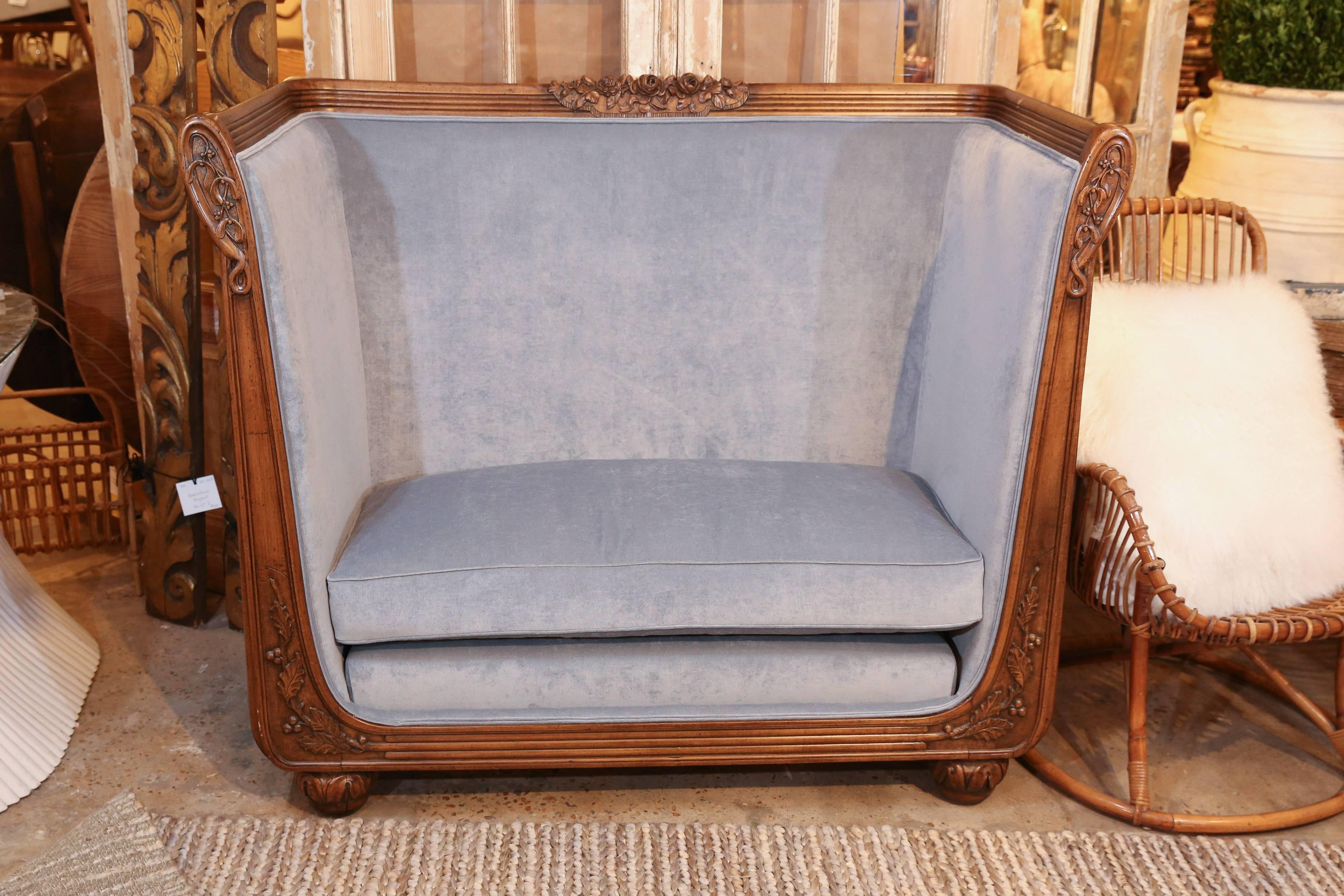 Velvet High Back Swedish Banquette