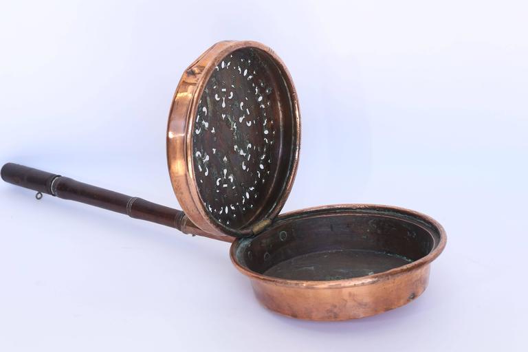 Plat à Châtaignes En Cuivre Du 19ème - Antiquité Française Originale