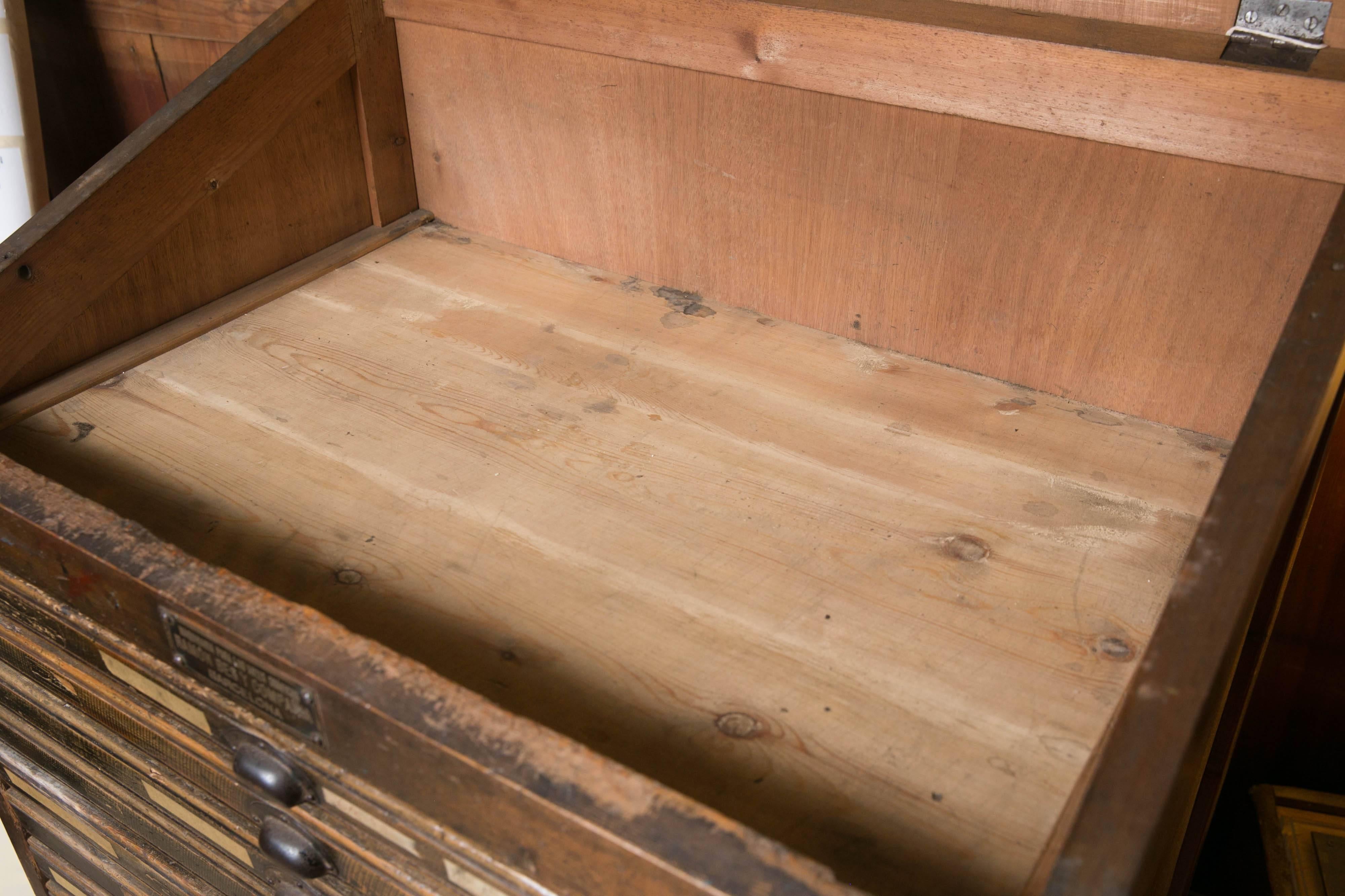 typesetter cabinet