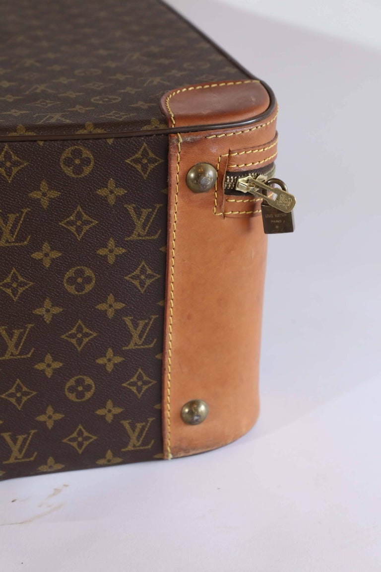 Vintage Louis Vuitton Suitcase For Sale at 1stdibs