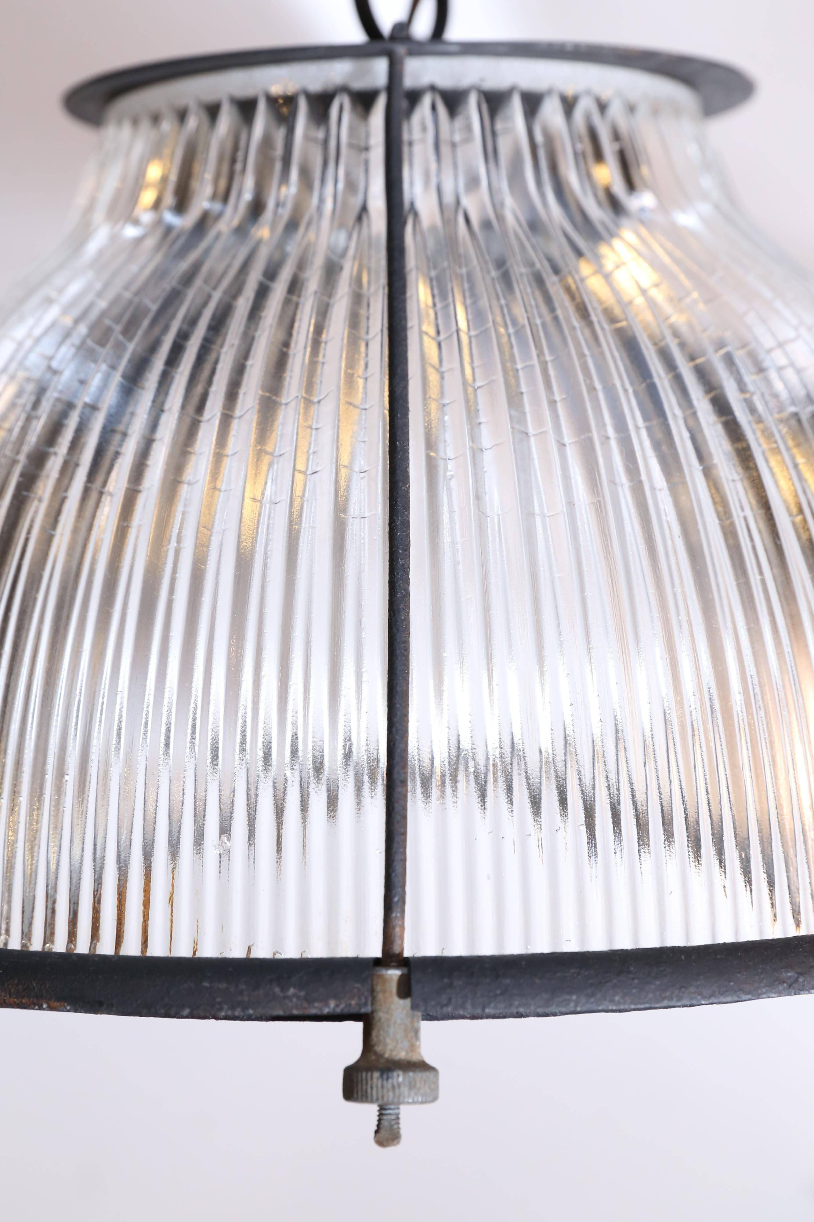 Industriel Lampe pendante industrielle en verre et métal en vente