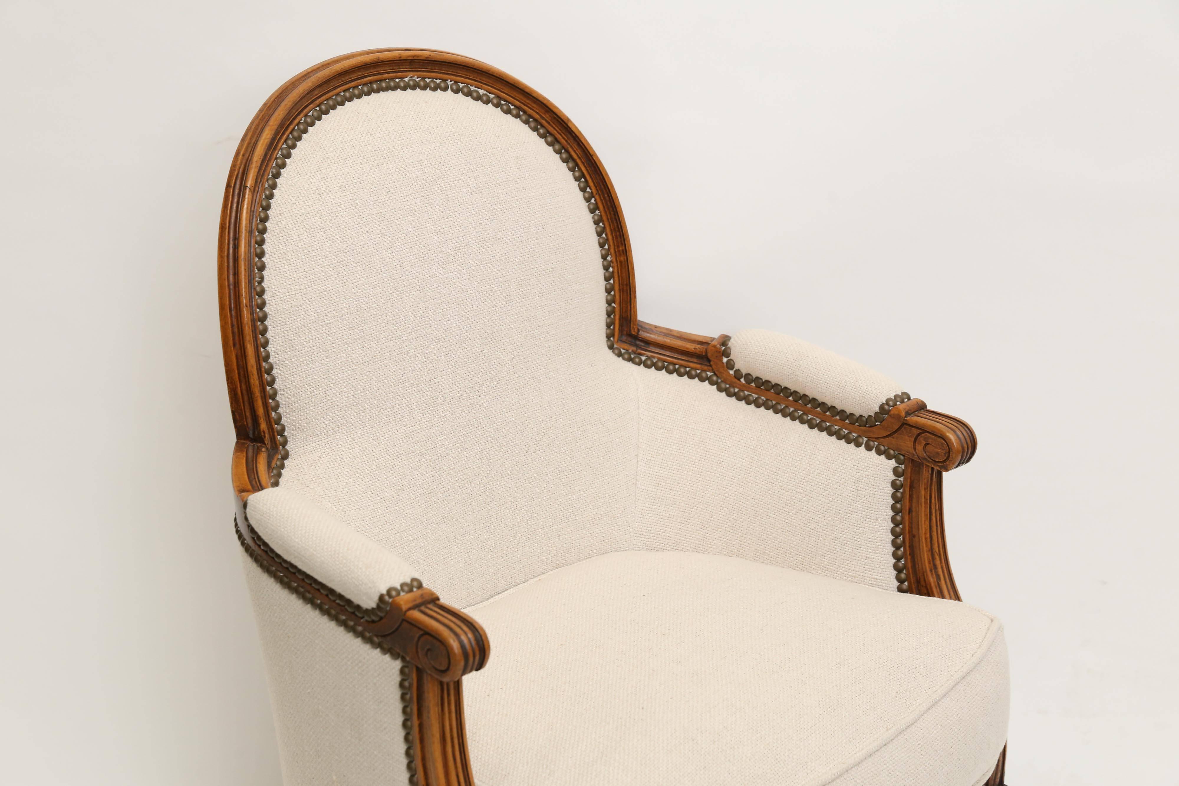 French Bergere Chair In Excellent Condition In Houston, TX