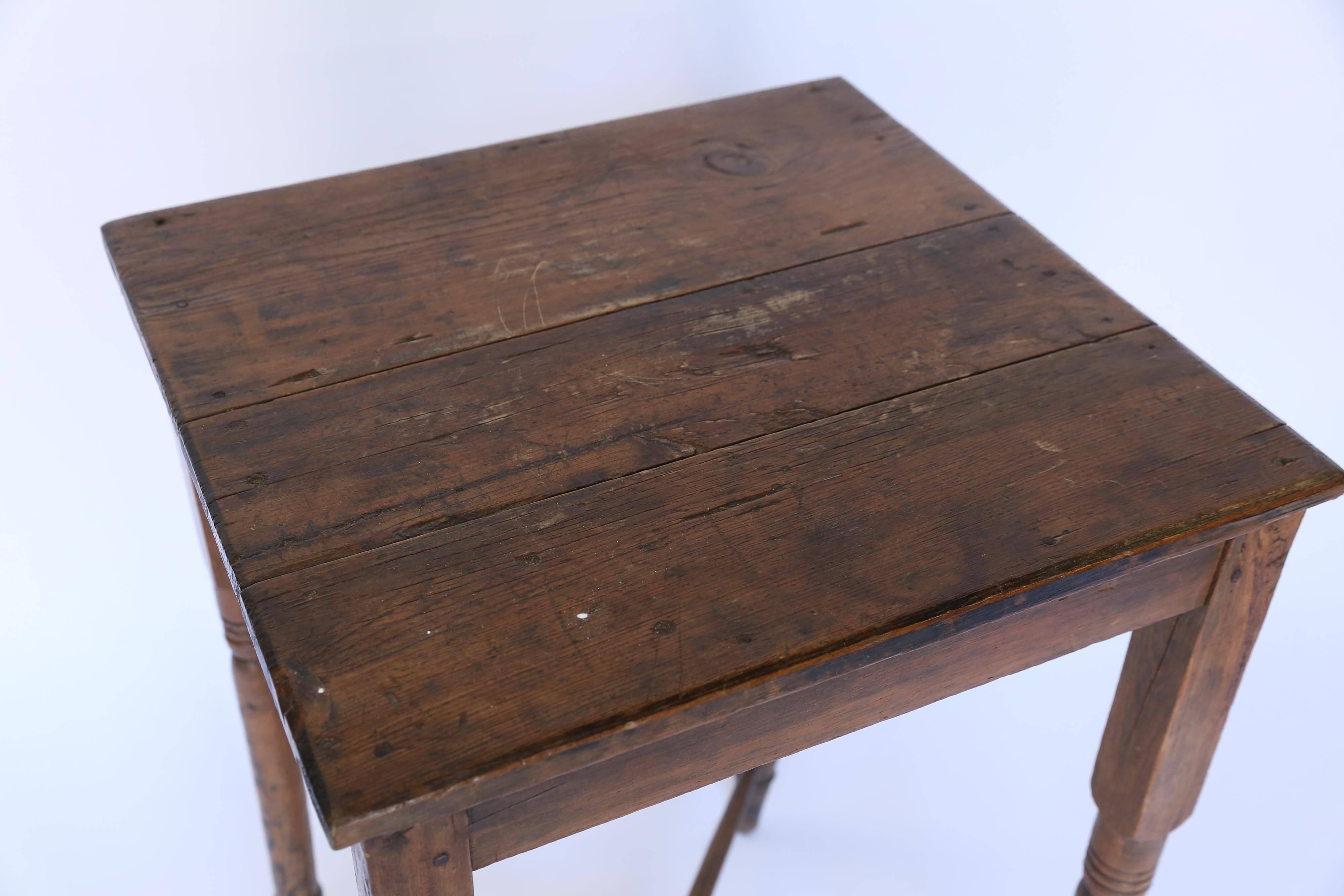 Rustic Walnut Side Table In Good Condition In Houston, TX