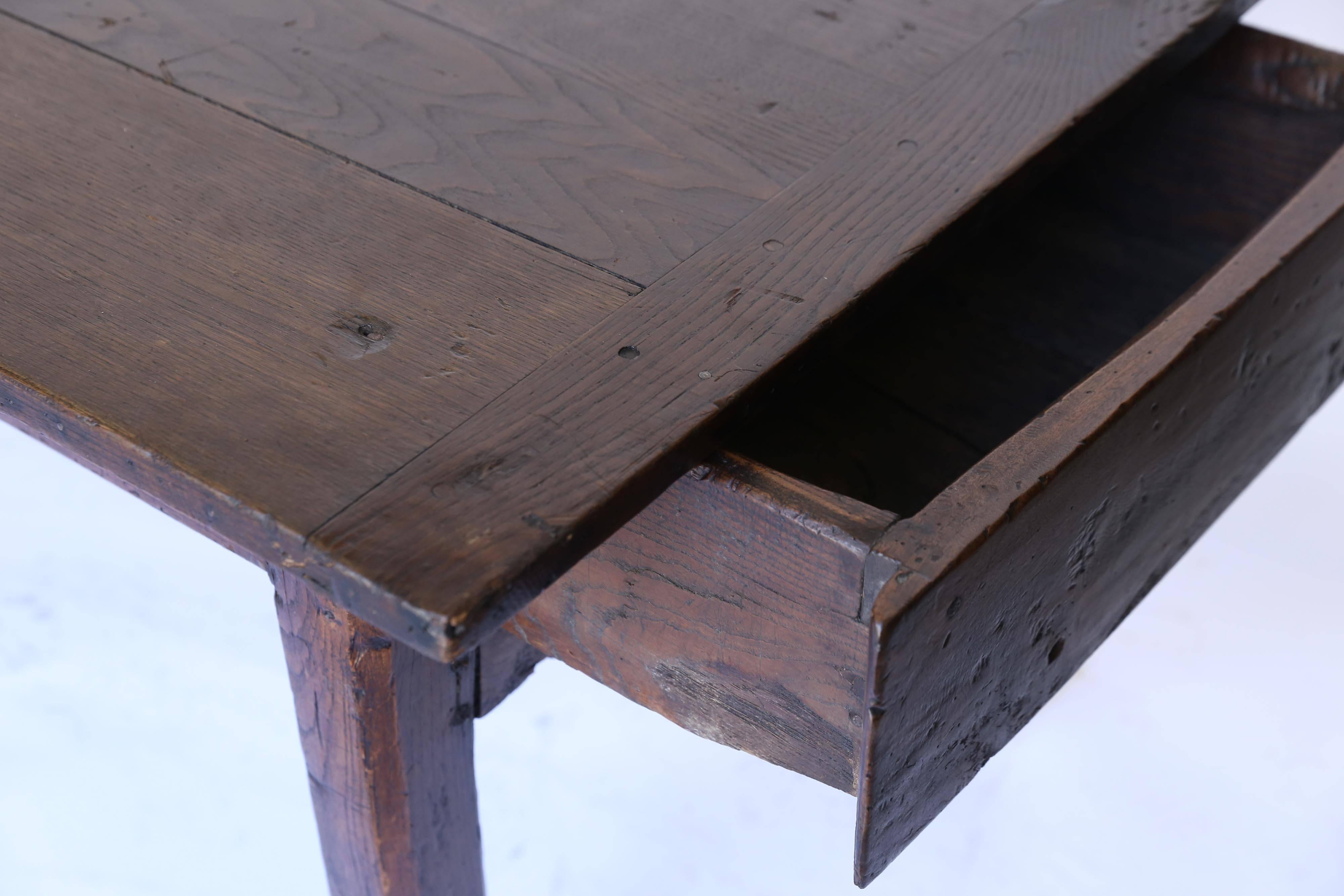 Early 19th Century Antique French Farm Table with Two Drawers, Circa 1820