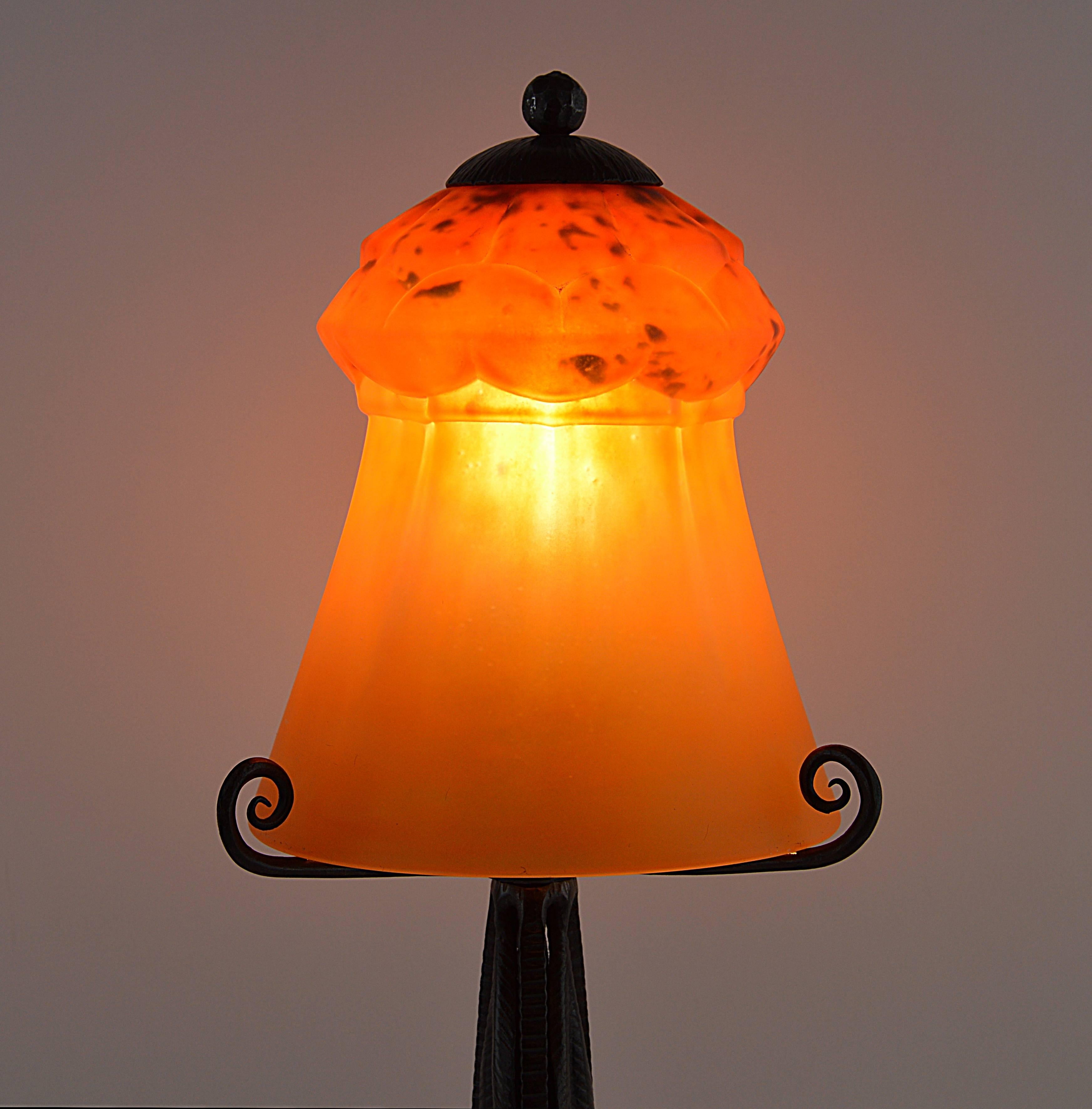 Charles Schneider and Henri Fournet French Art Deco Table Lamp, 1925 In Excellent Condition In Saint-Amans-des-Cots, FR