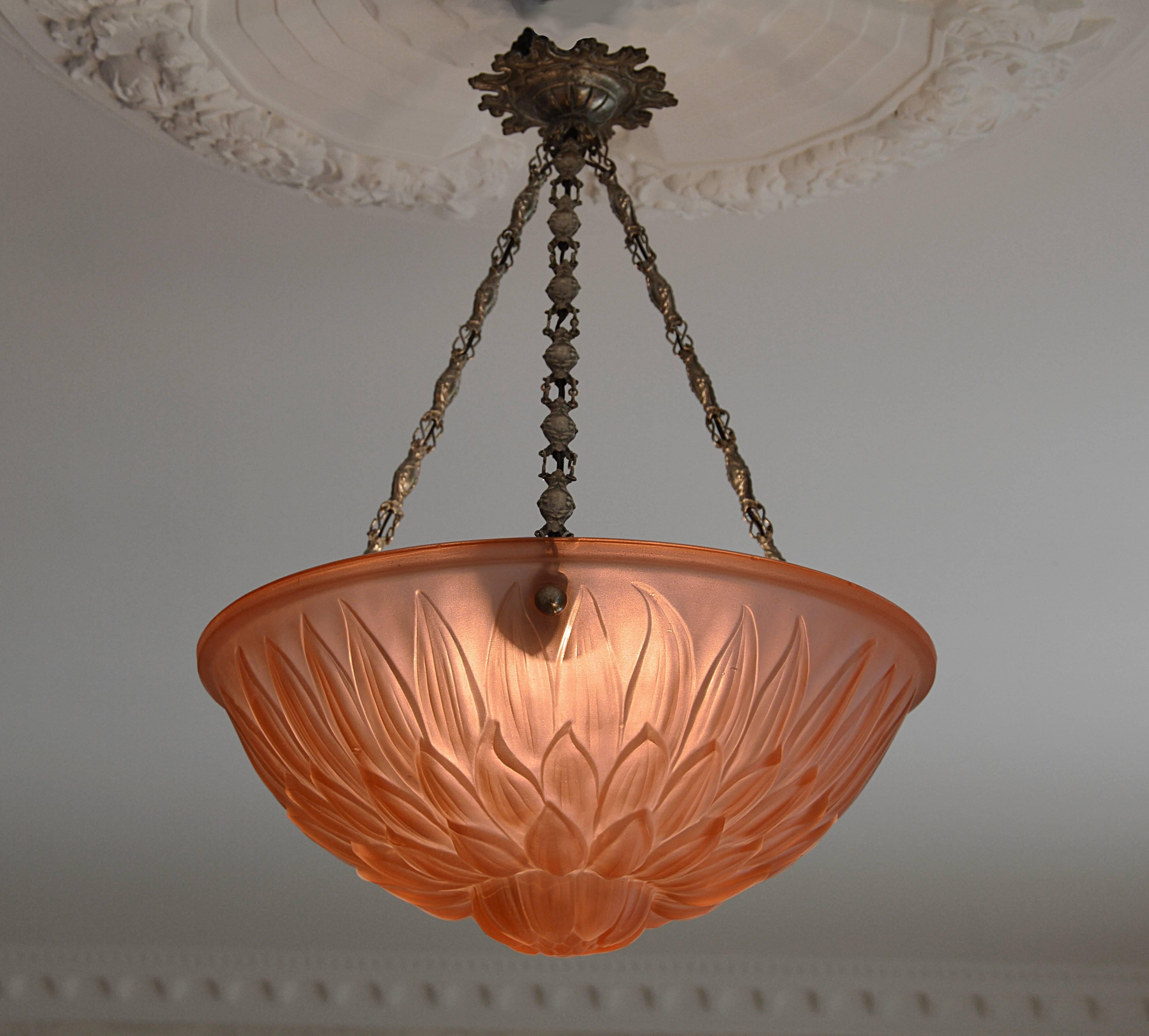 Mid-20th Century Verrerie des Vosges French Art Deco Pendant Chandelier, Early 1930s