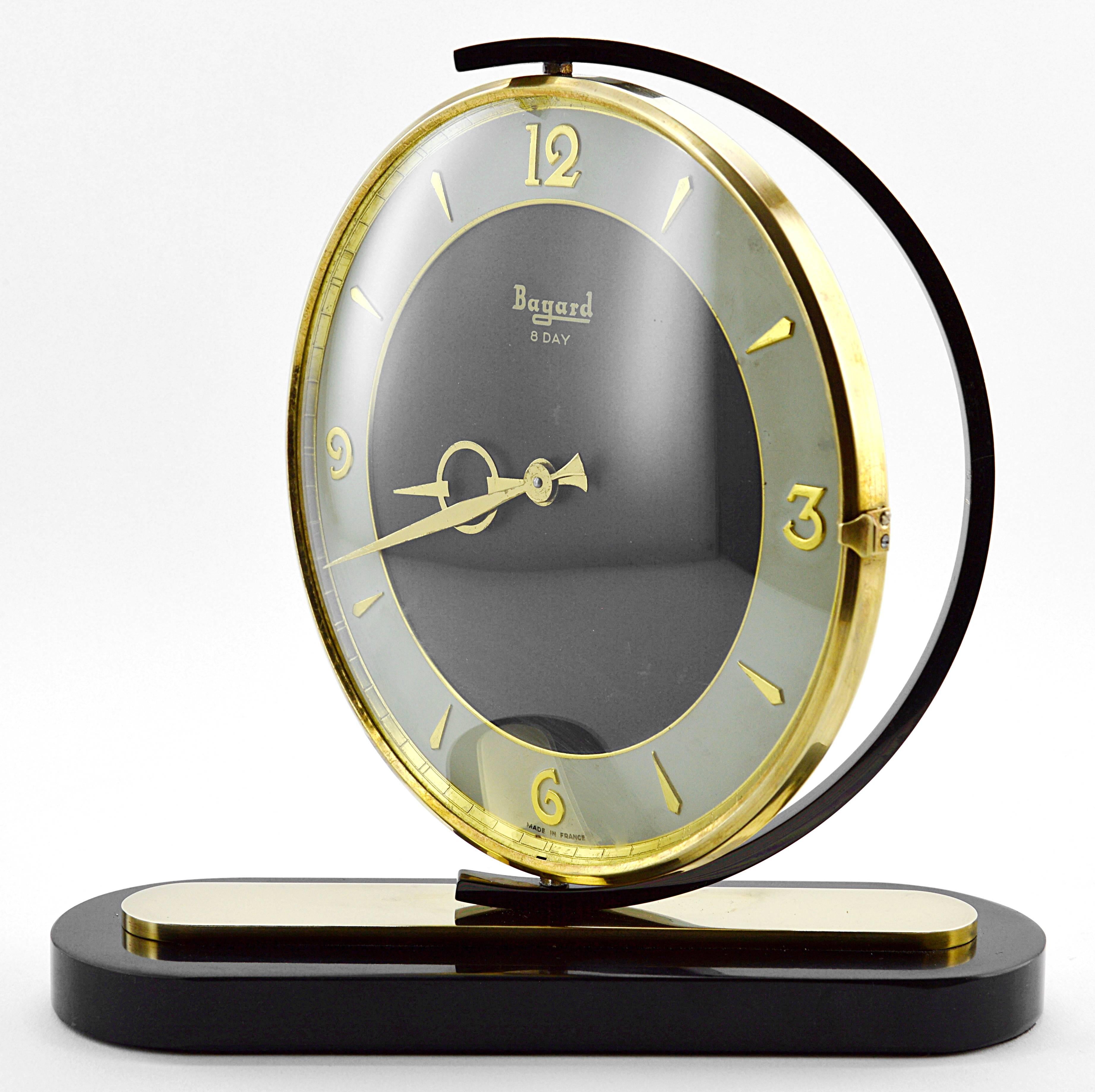 Mid-20th Century French Art Deco Swiveling Clock by Bayard, 1930s