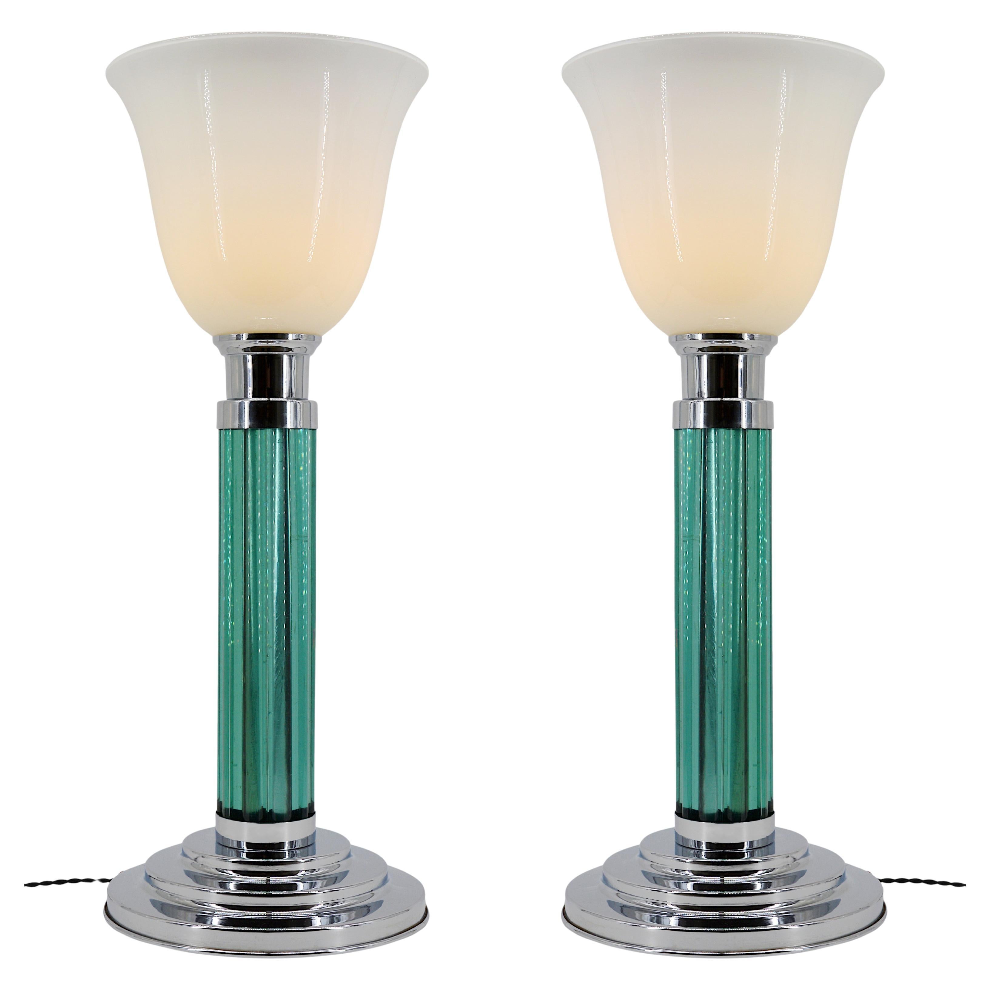 PETITOT, grande lampe de bureau à tige Art Déco moderniste française, 1930, probablement une paire