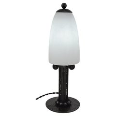 Paul KISS Lampada da tavolo in alabastro e ferro battuto in stile Art Déco francese, 1920