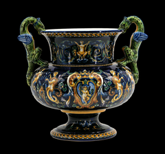 Französische Gien-Fayence-Vase mit Drachenhenkeln, um 1940