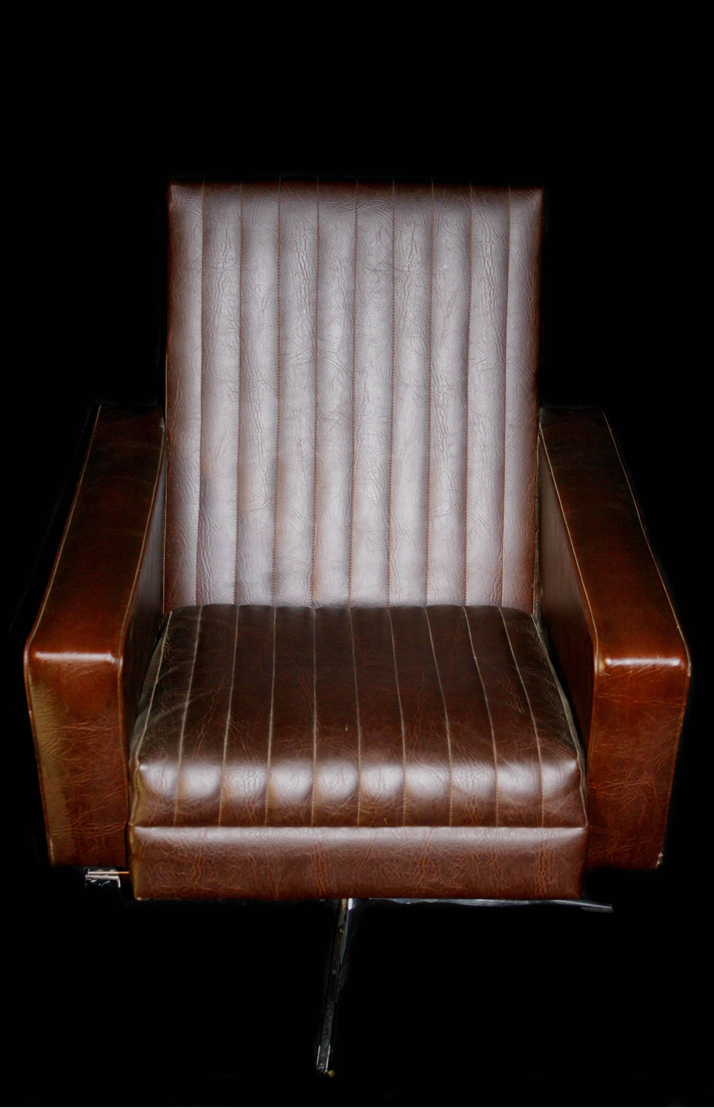 Chrome 20th Century Pair of Goldsiegel Swivel Lounge Chairs