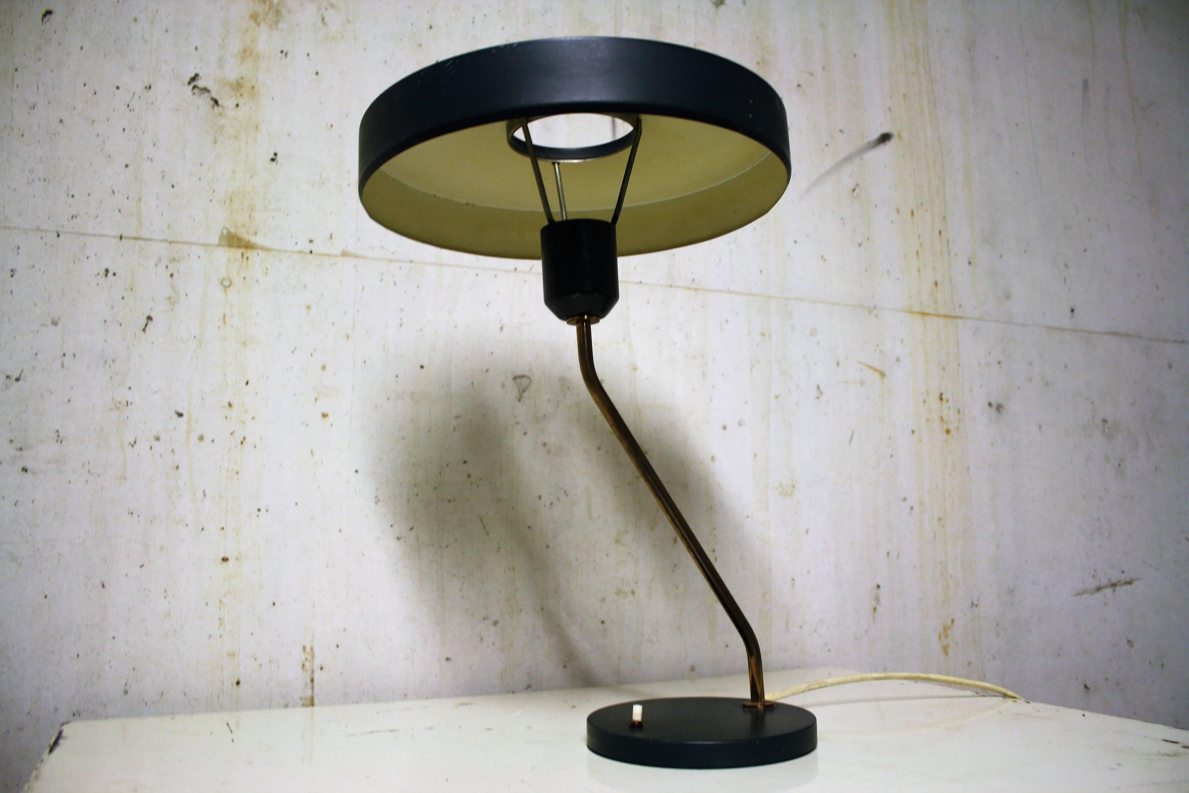 Z model desk lamp by Louis Kalff, 1950s In Good Condition In Sint Joris Weert, BE