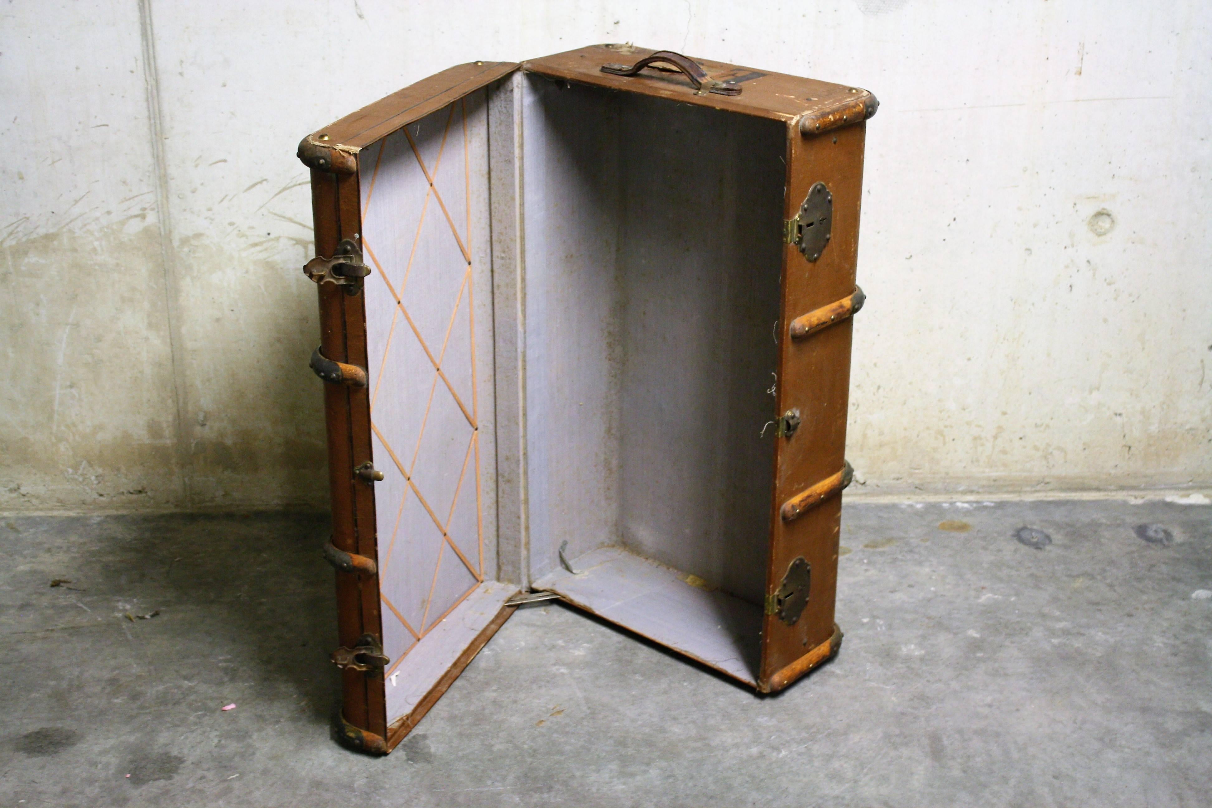 Art Deco Antique Suitcase or Travel Trunk, 1930s