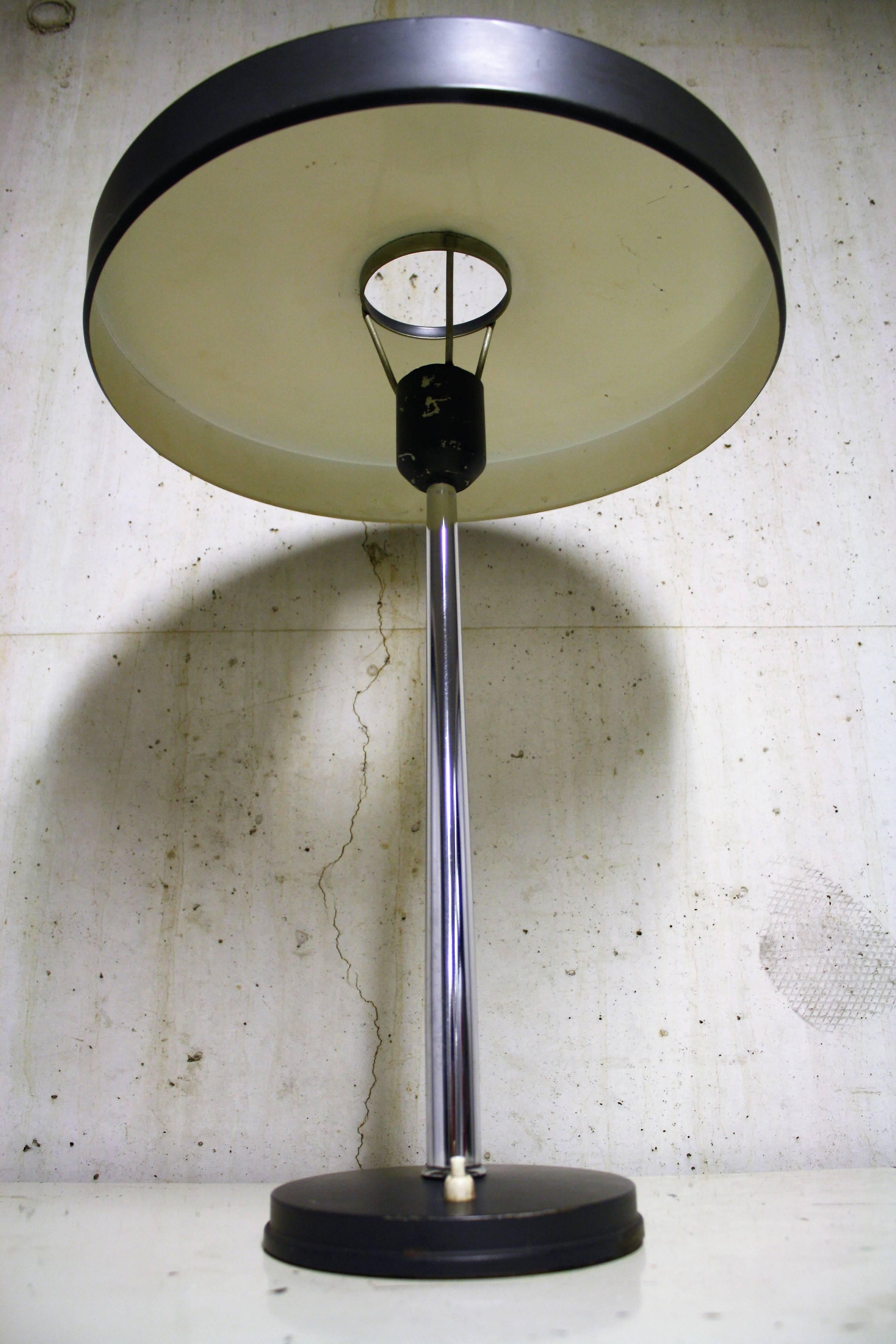 Mid-Century Modern 1950s Desk Lamp by Louis Kalff For Sale