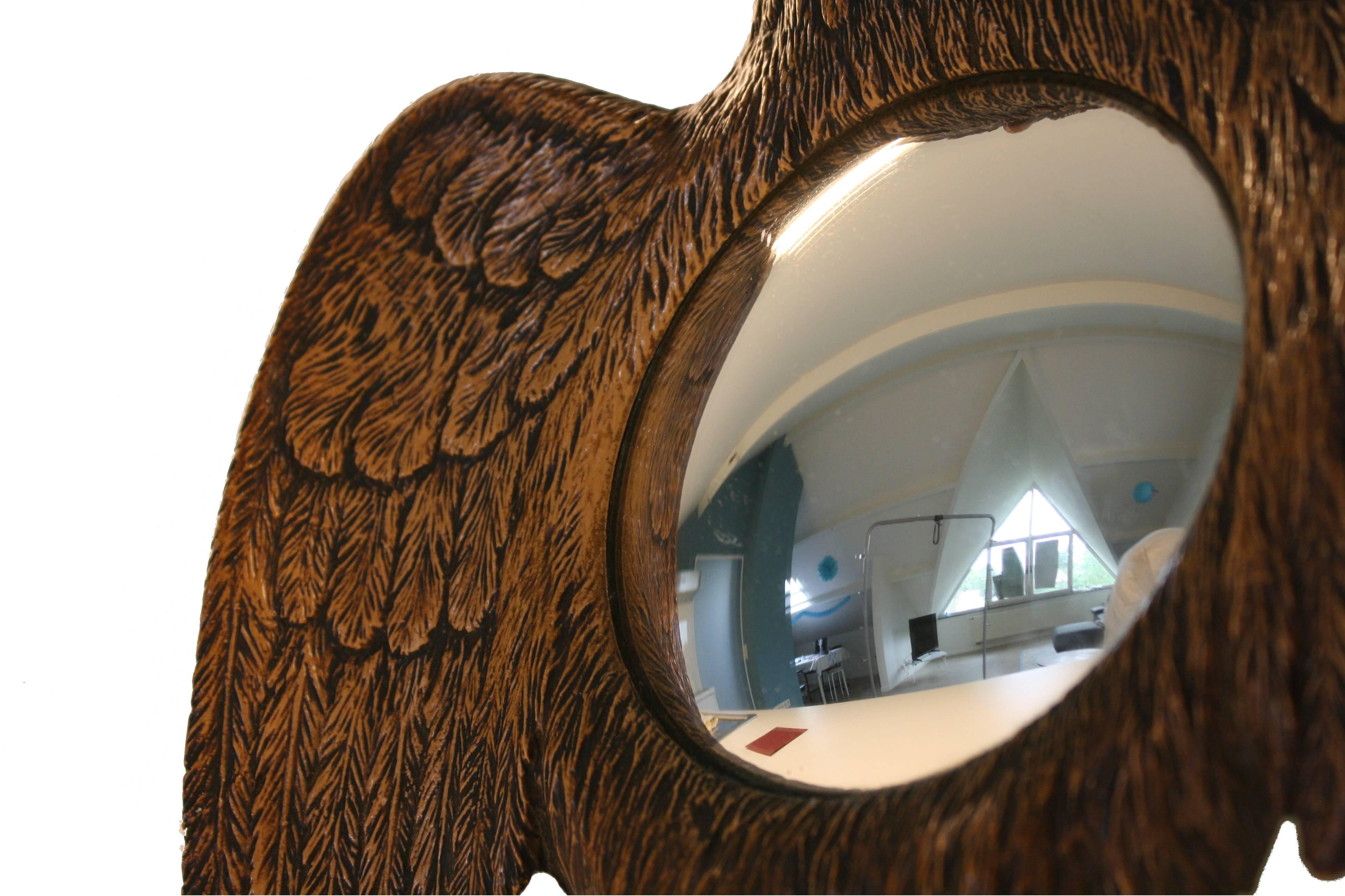Mid-20th Century Gilded Owl Mirror with Convex Glass Made in France, 1960s For Sale