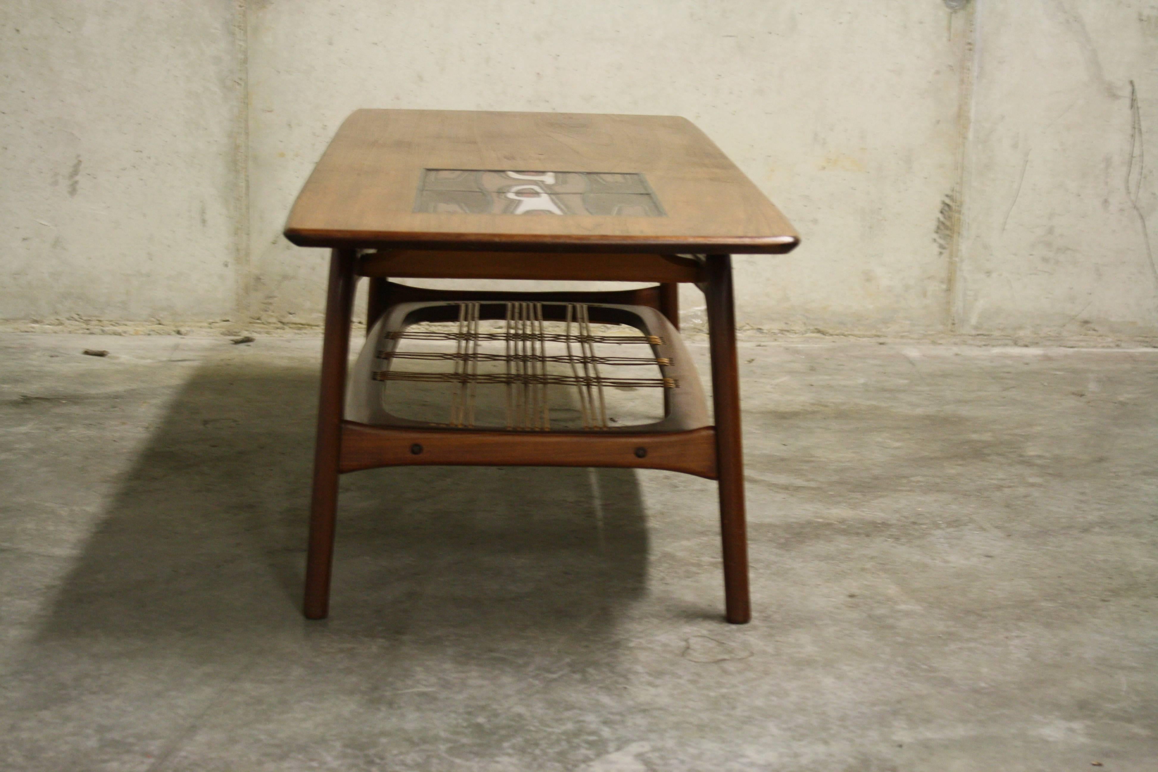 Mid-20th Century Organic Coffee Table by Louis Van Teeffelen for Webe For Sale