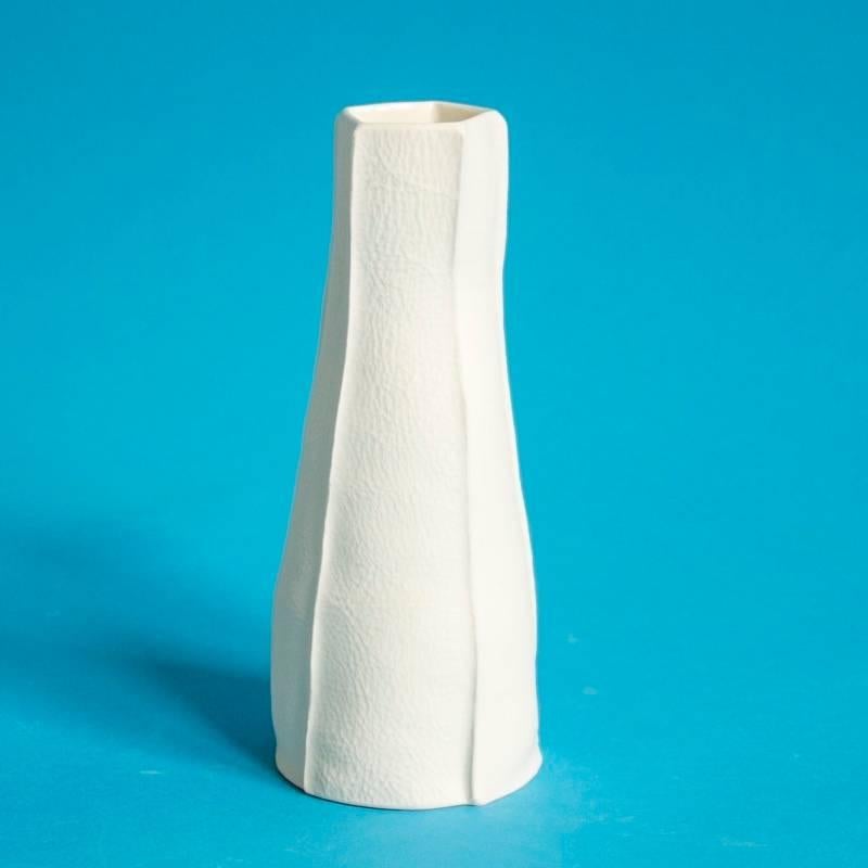 Pair of Kawa Vases by Luft Tanaka, in Stock (Gegossen)