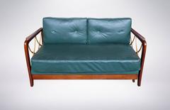 Daybed in Green Leather Attributed to Paolo Buffa