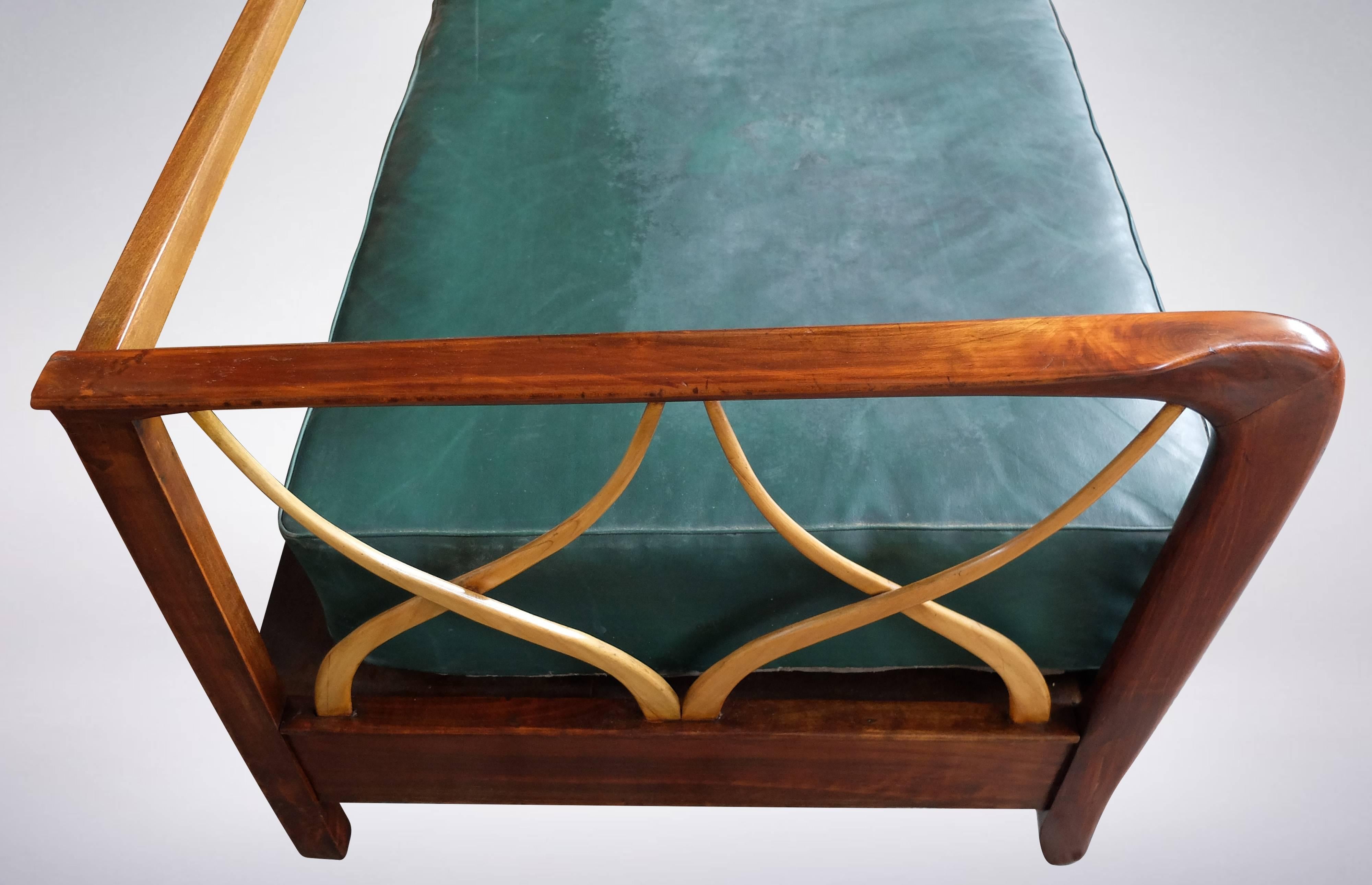Polished Daybed in Green Leather Attributed to Paolo Buffa