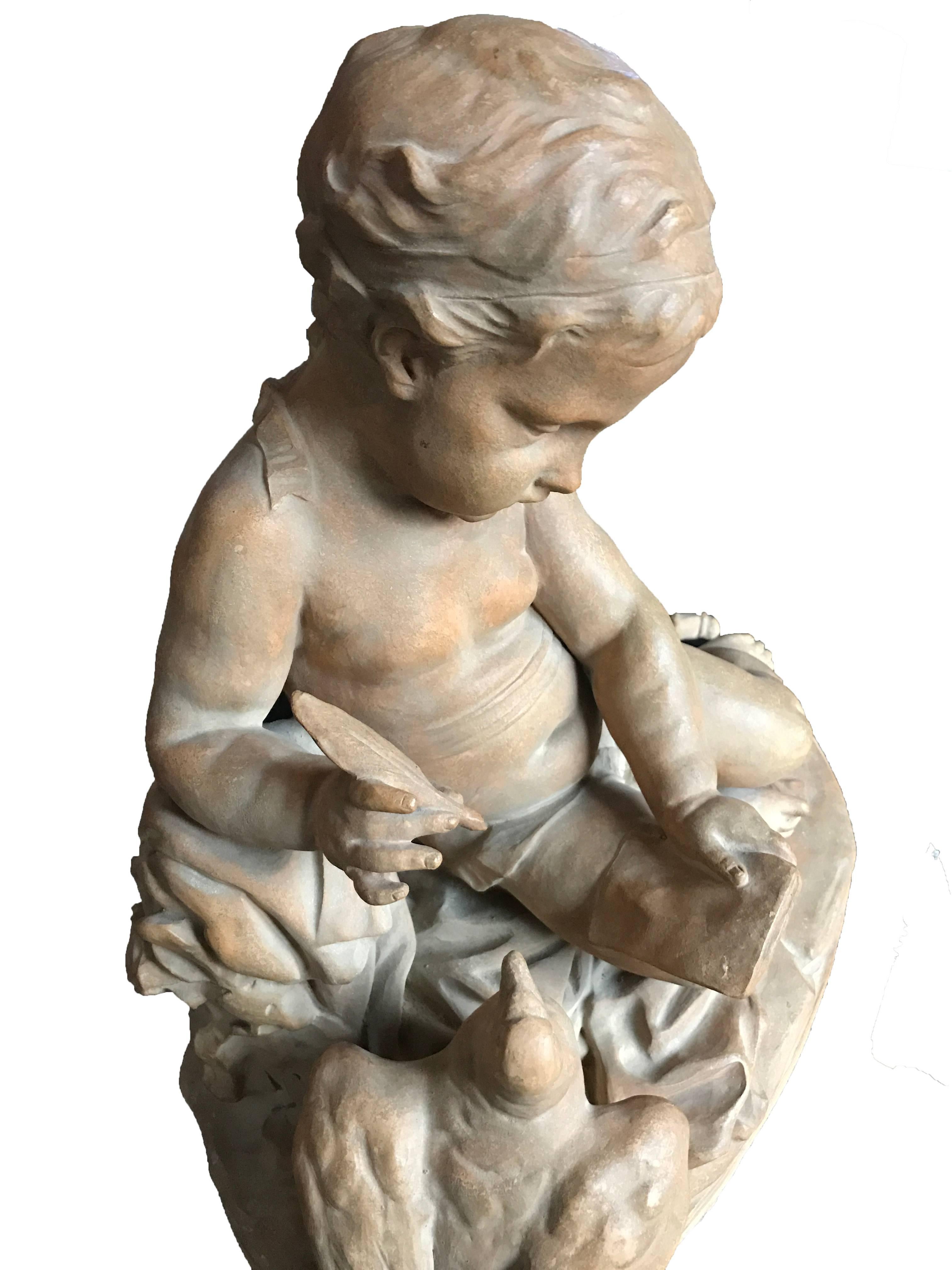 Art reproduction in terracotta, Allegory of literature after Jean baptiste Pigalle, measures: H 46 x L 43 x P 27 cm.
Our model is similar to the one carved by Jean-Baptiste Pigalle (1714-1785) in the vein of these allegorical statues very