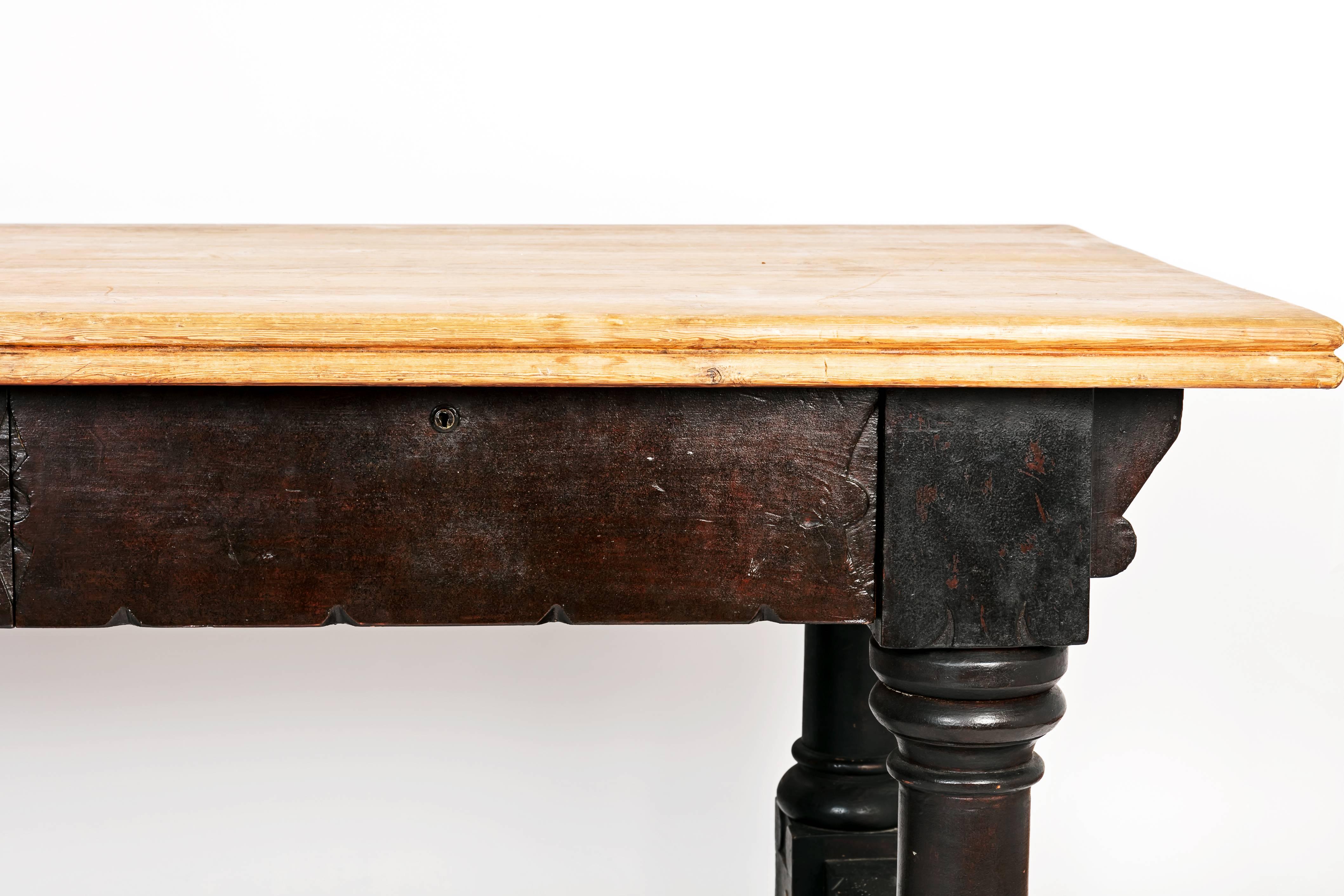 British 19th Century English Country Table